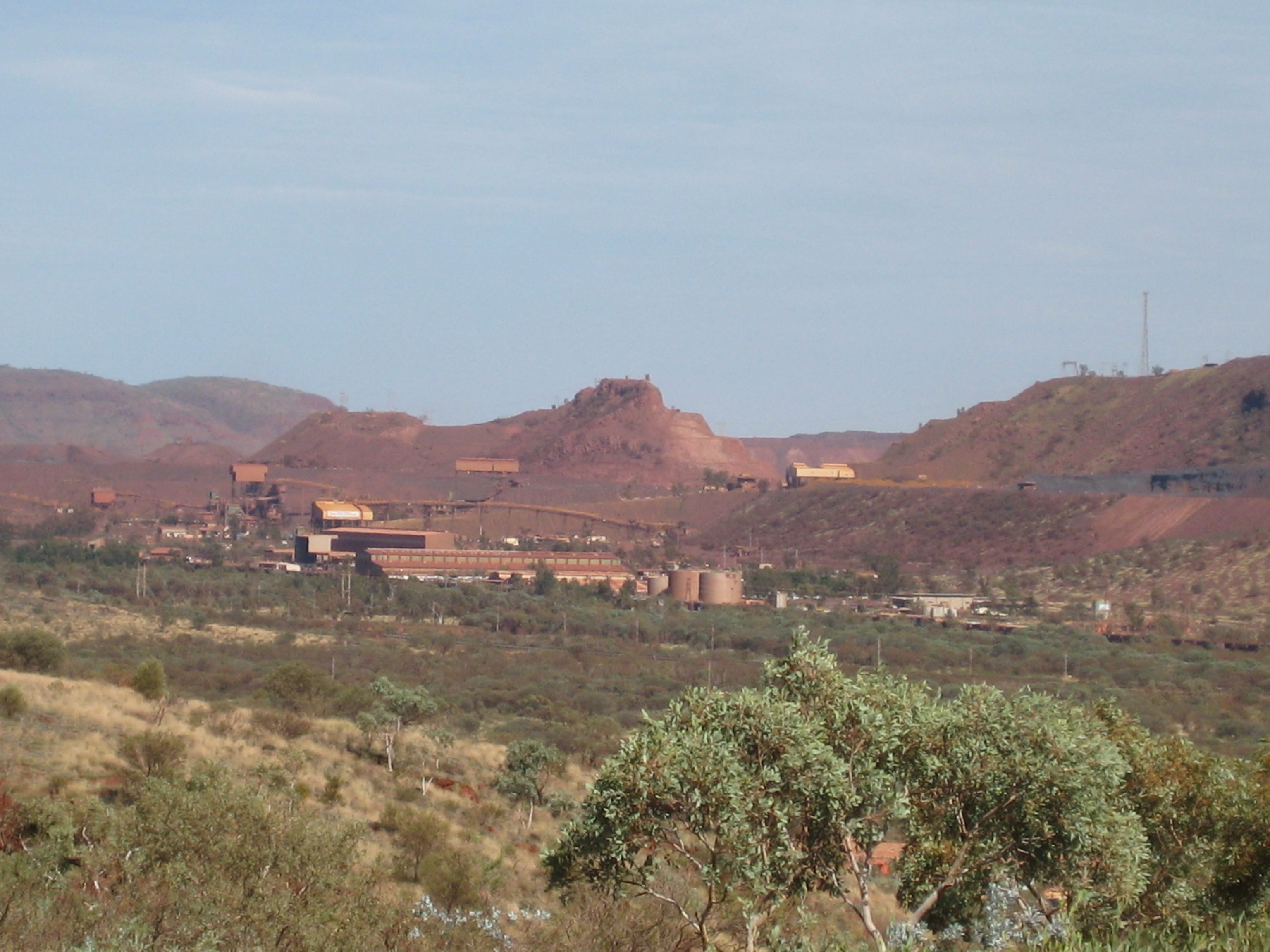 Mount Newman photo 3