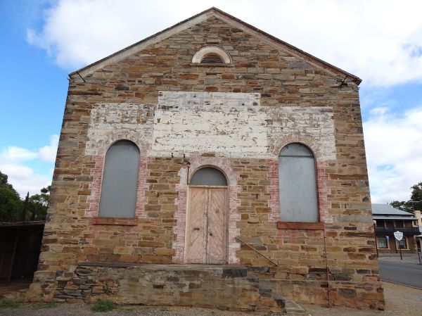 Strathalbyn photo 2