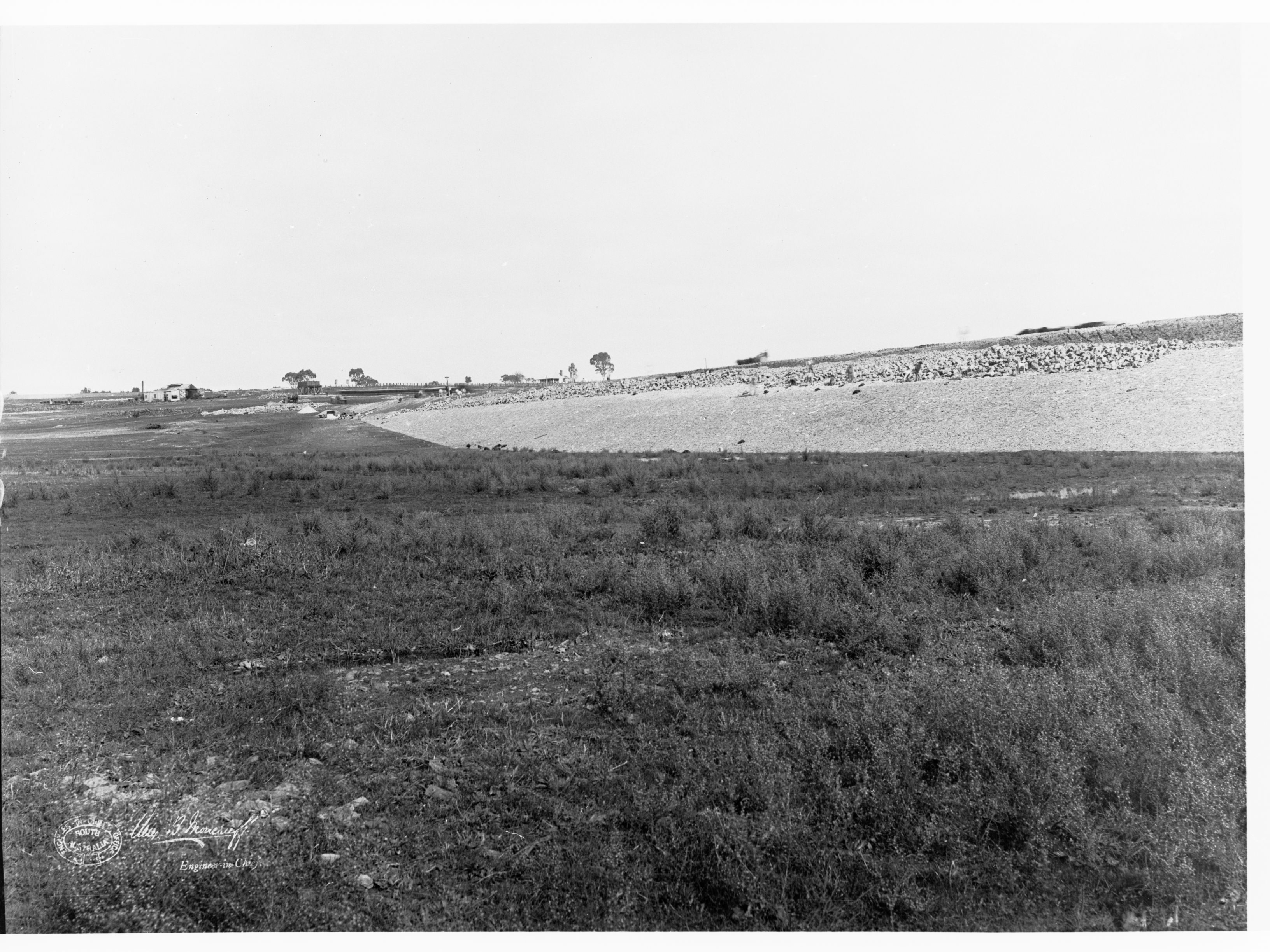 Thorndon Park Reservoir photo 4