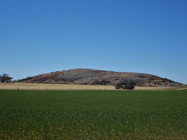 Mount Wudinna photo 2