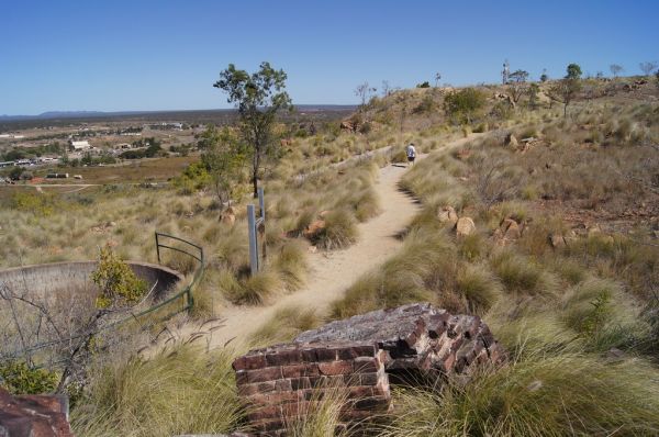 Peak Hill photo 3