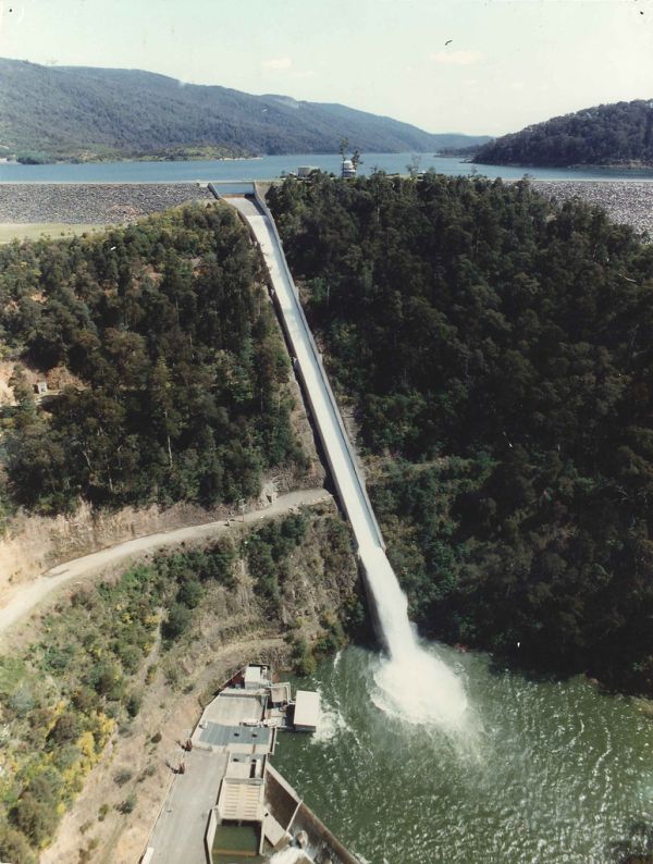 Victoria Reservoir photo 3