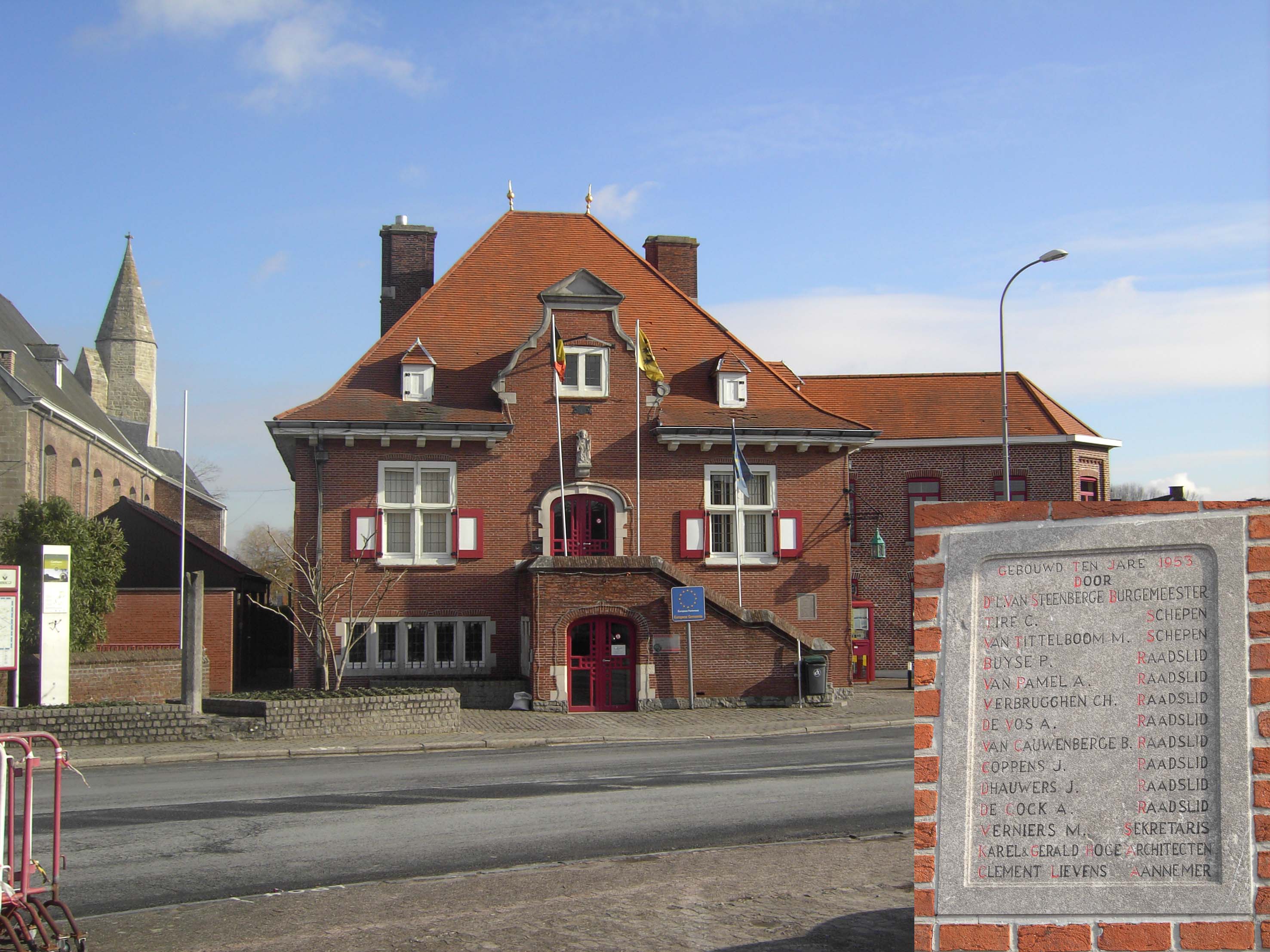 Sint-Lievens-Houtem photo 3