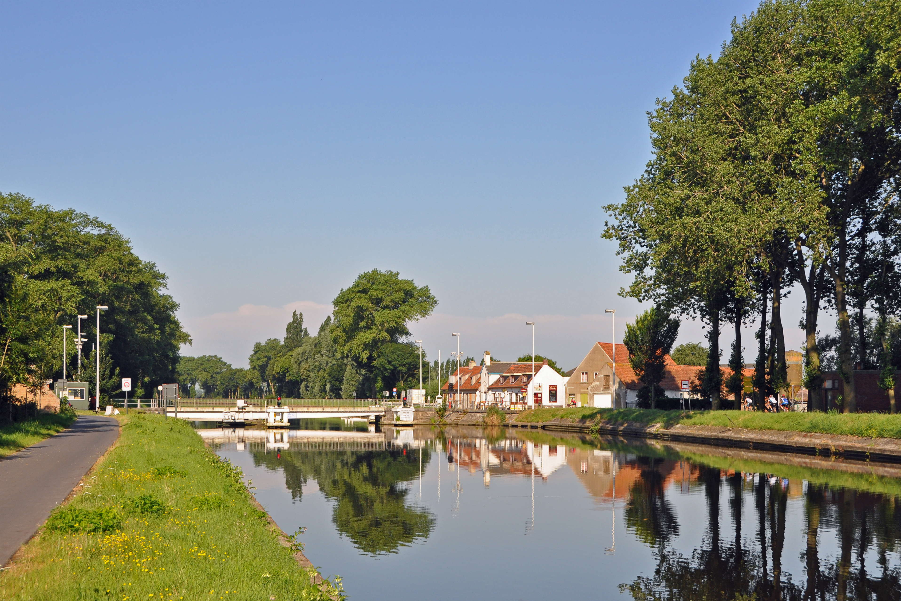 Varsenare, Flanders