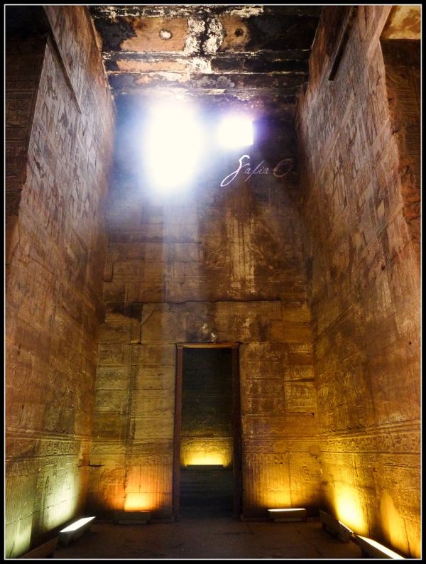 Edfu photo 2