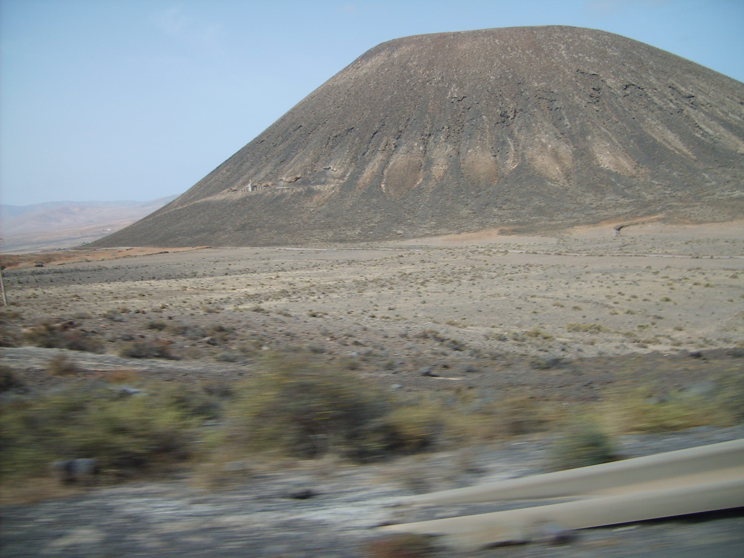 Montaña Tindaya photo 2