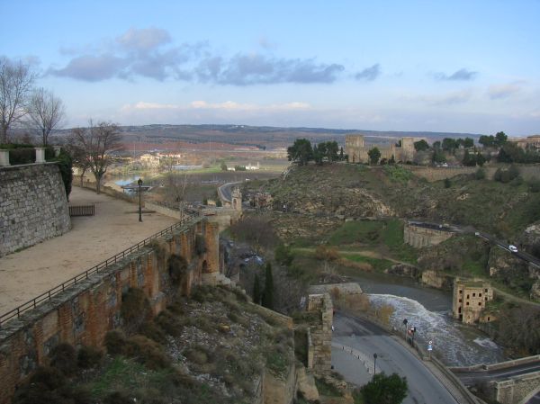 Embalse de Valdecañas, 00