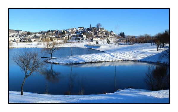 Montagne du Play, Auvergne-Rhone-Alpes