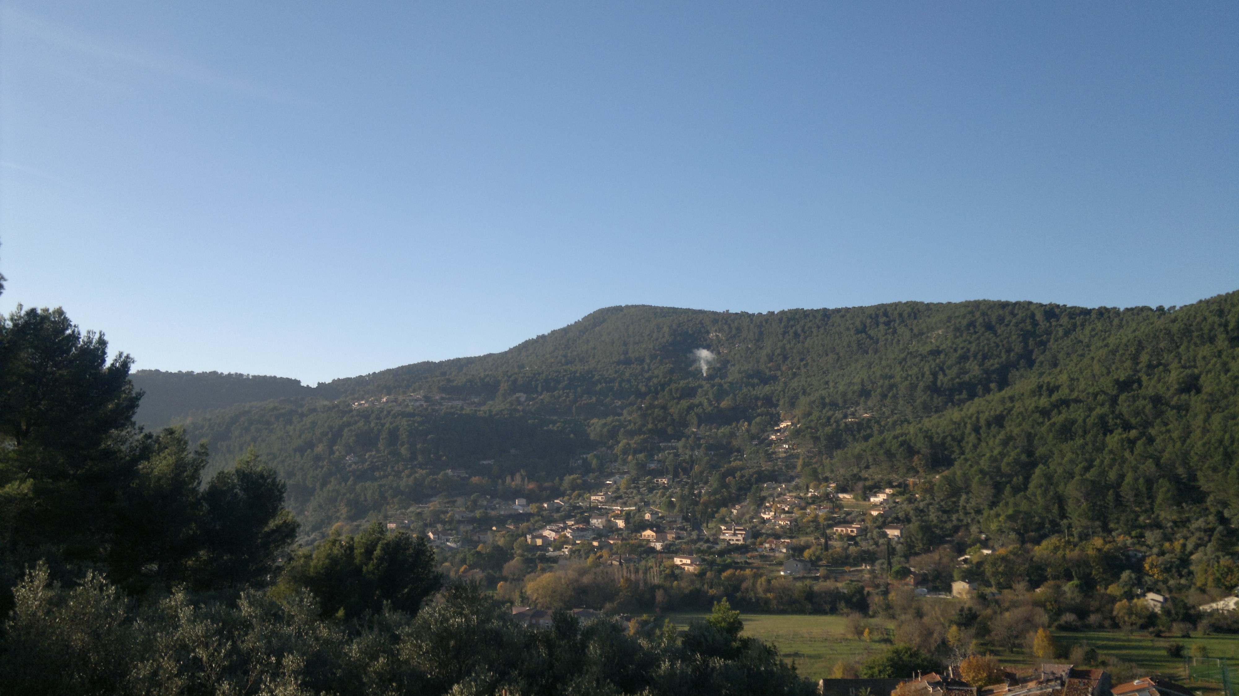 Solliès-Toucas photo 2