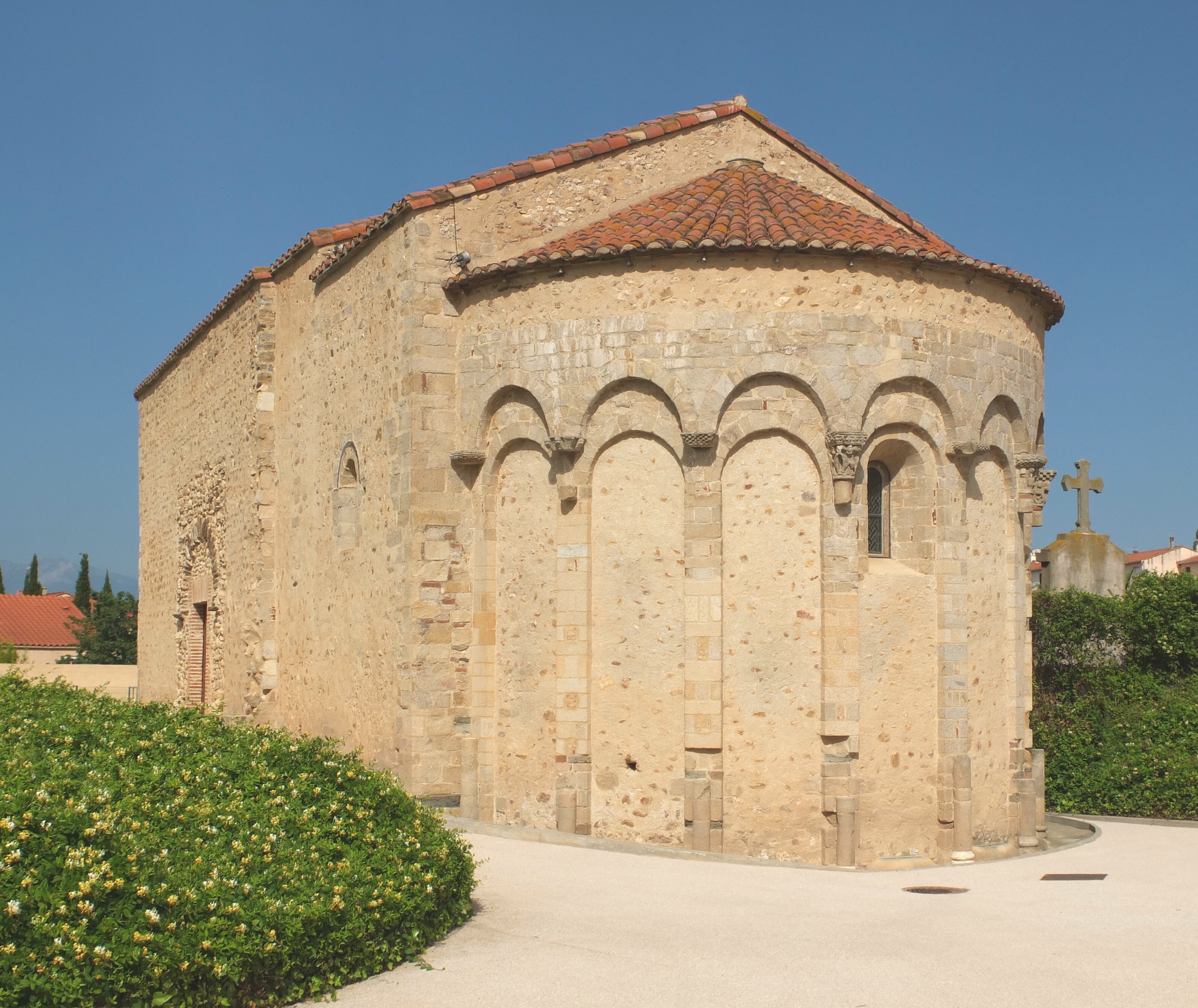 Villeneuve-de-la-Raho photo 3