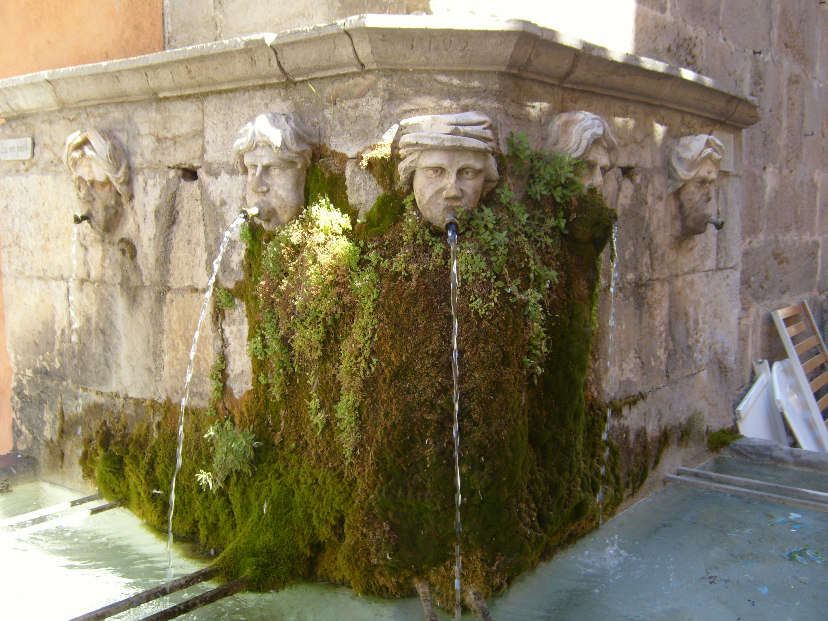 Tourves photo 3