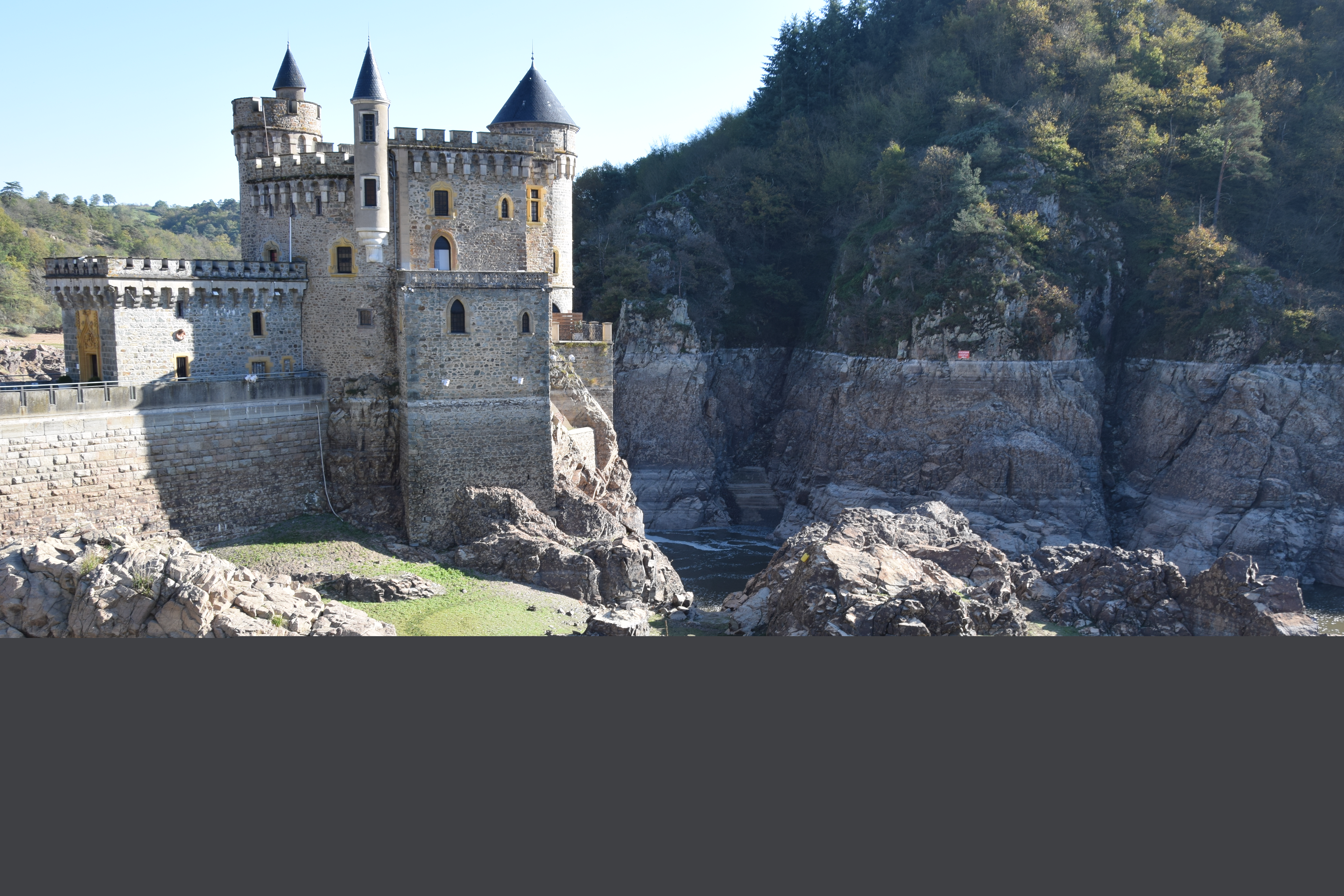 Villerest photo 4