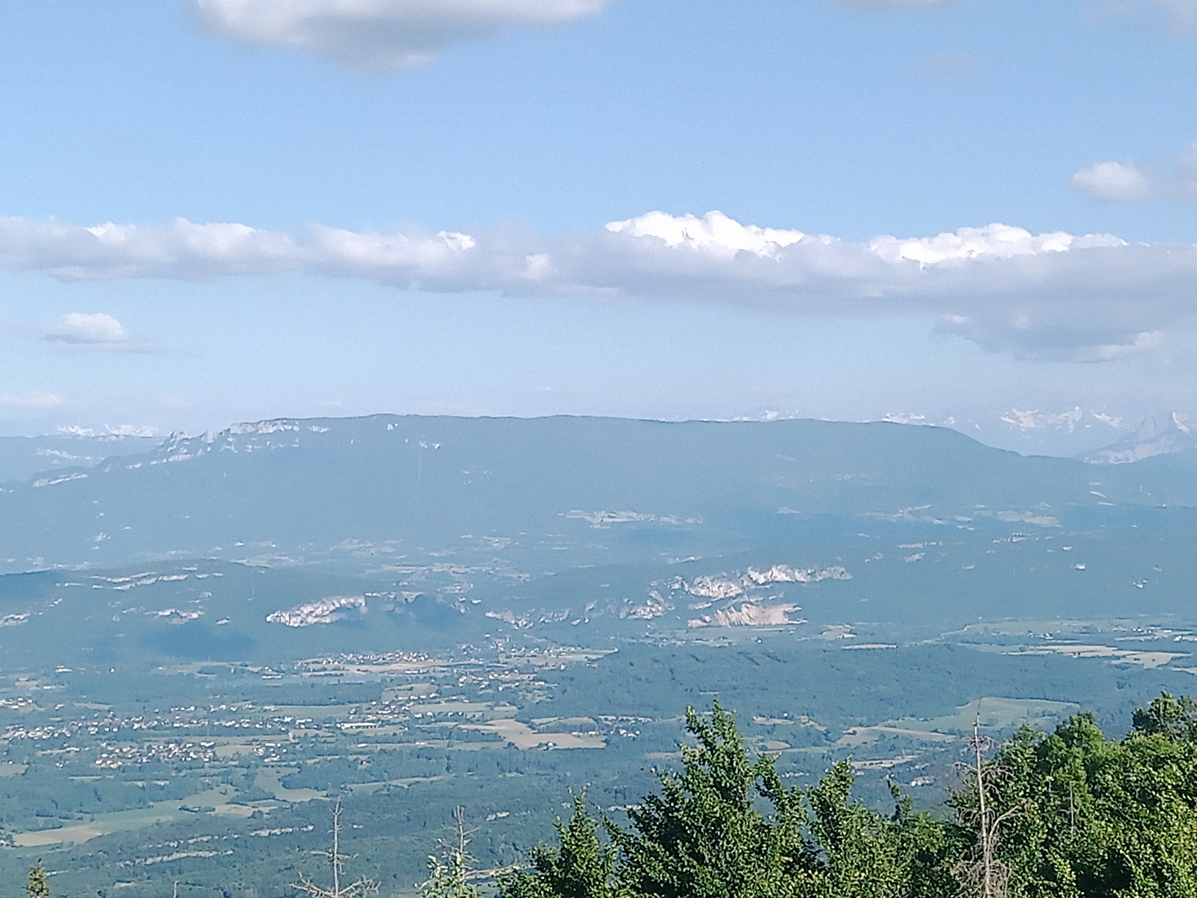 Mont Pela photo 4
