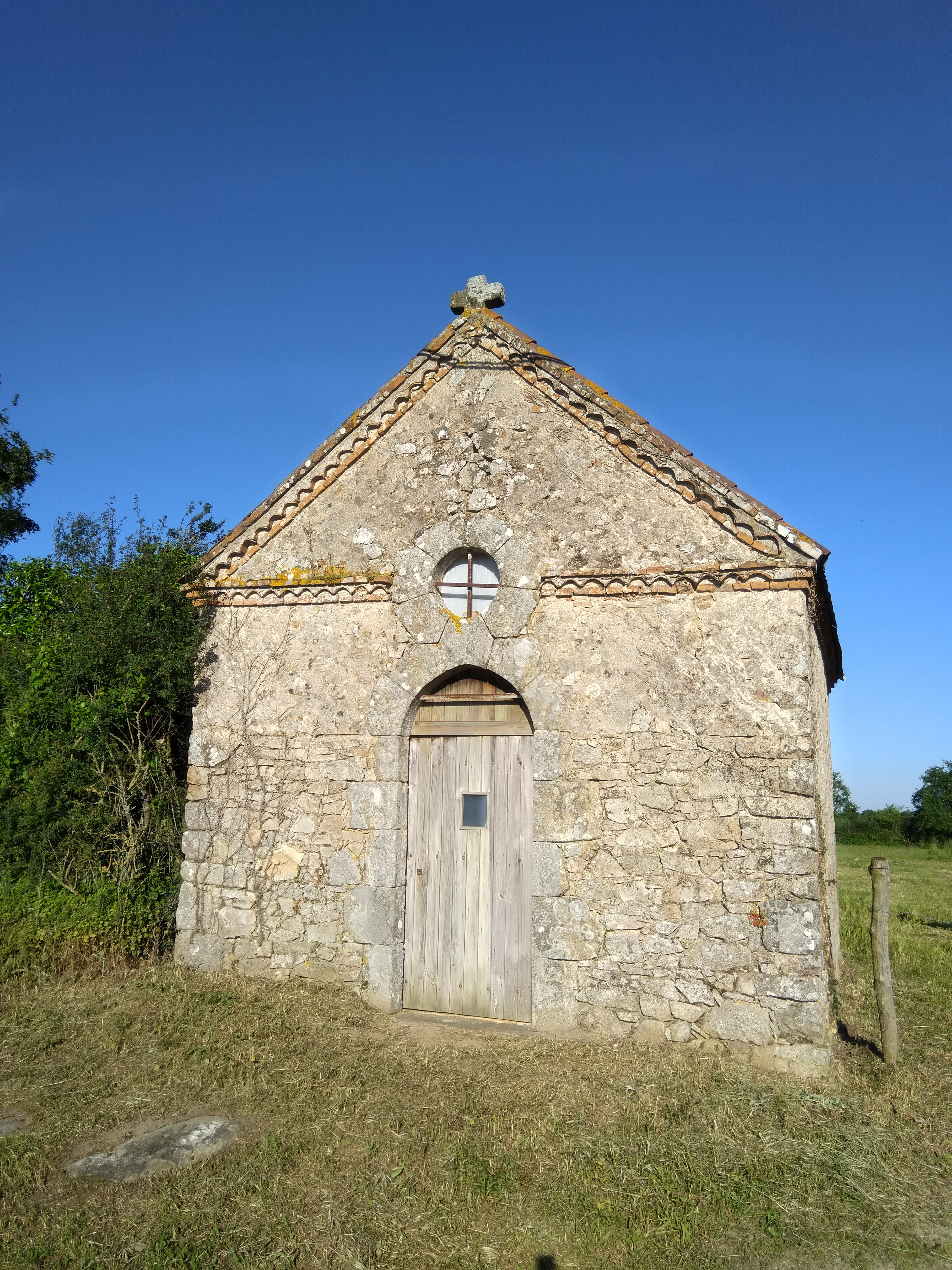 Nueil-les-Aubiers photo 2