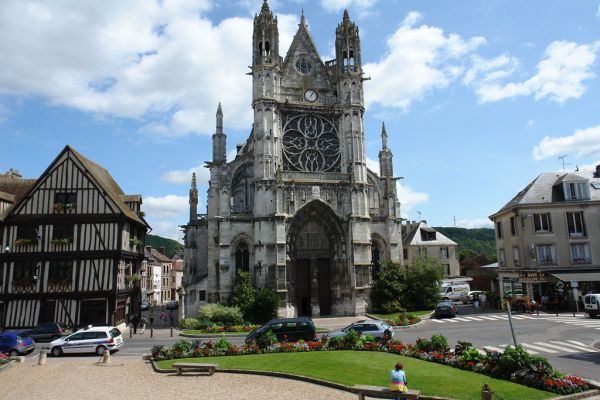 Vernon, Normandy