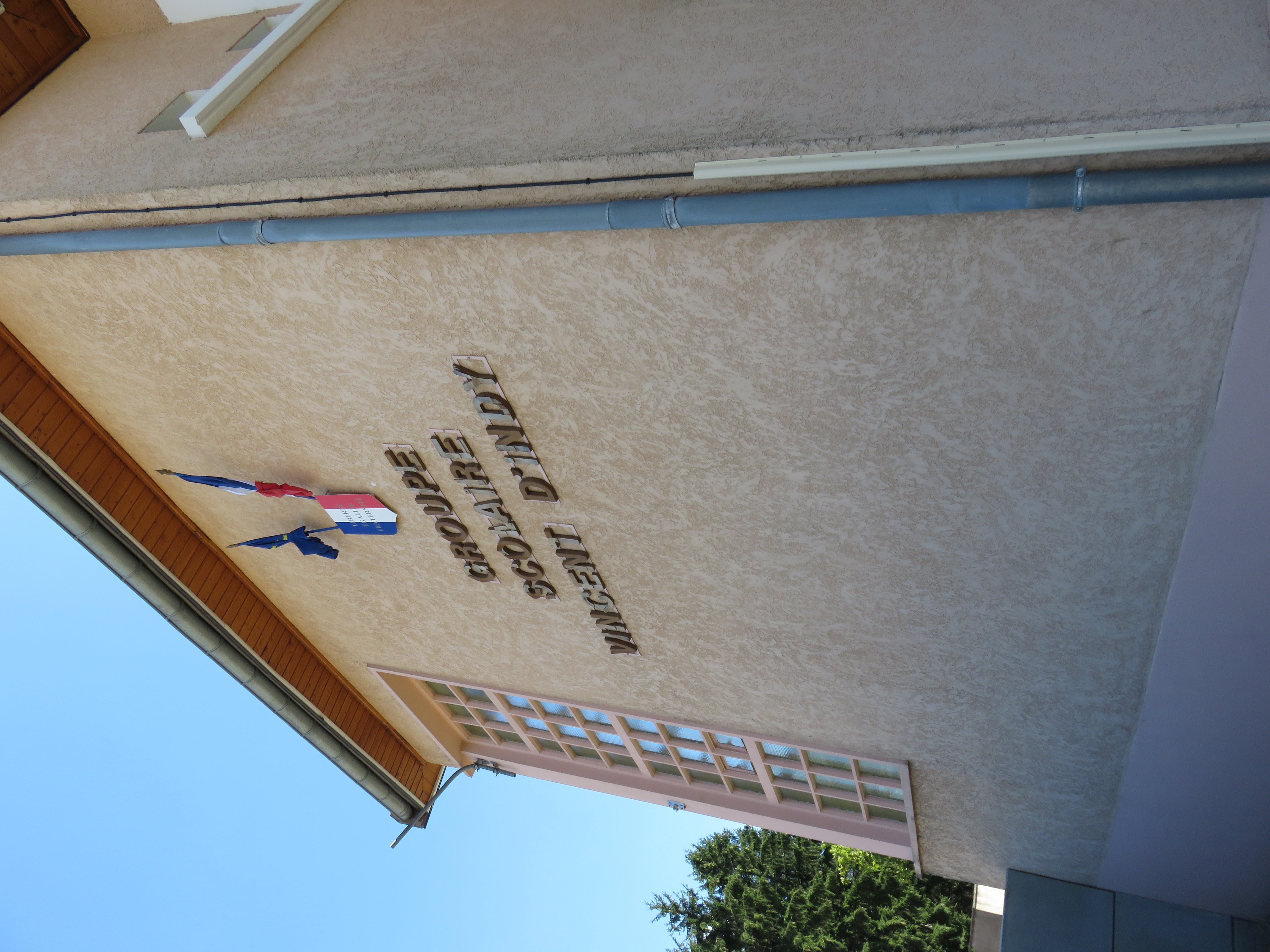 Saint-Laurent-de-Mure photo 4