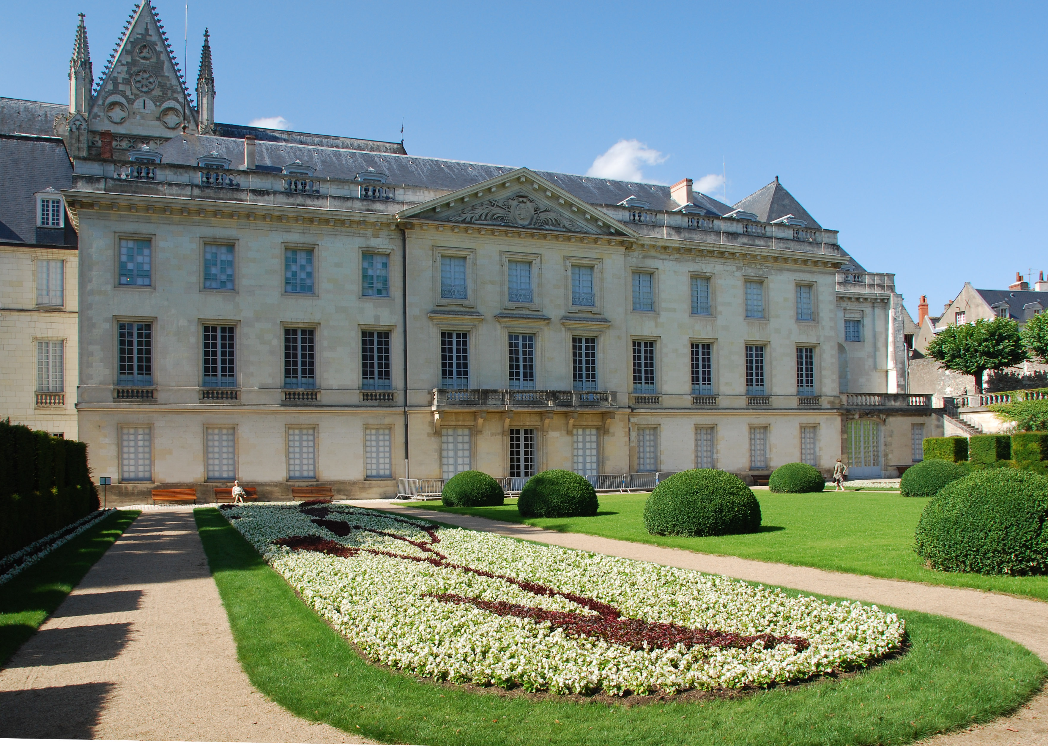 Tours photo 2