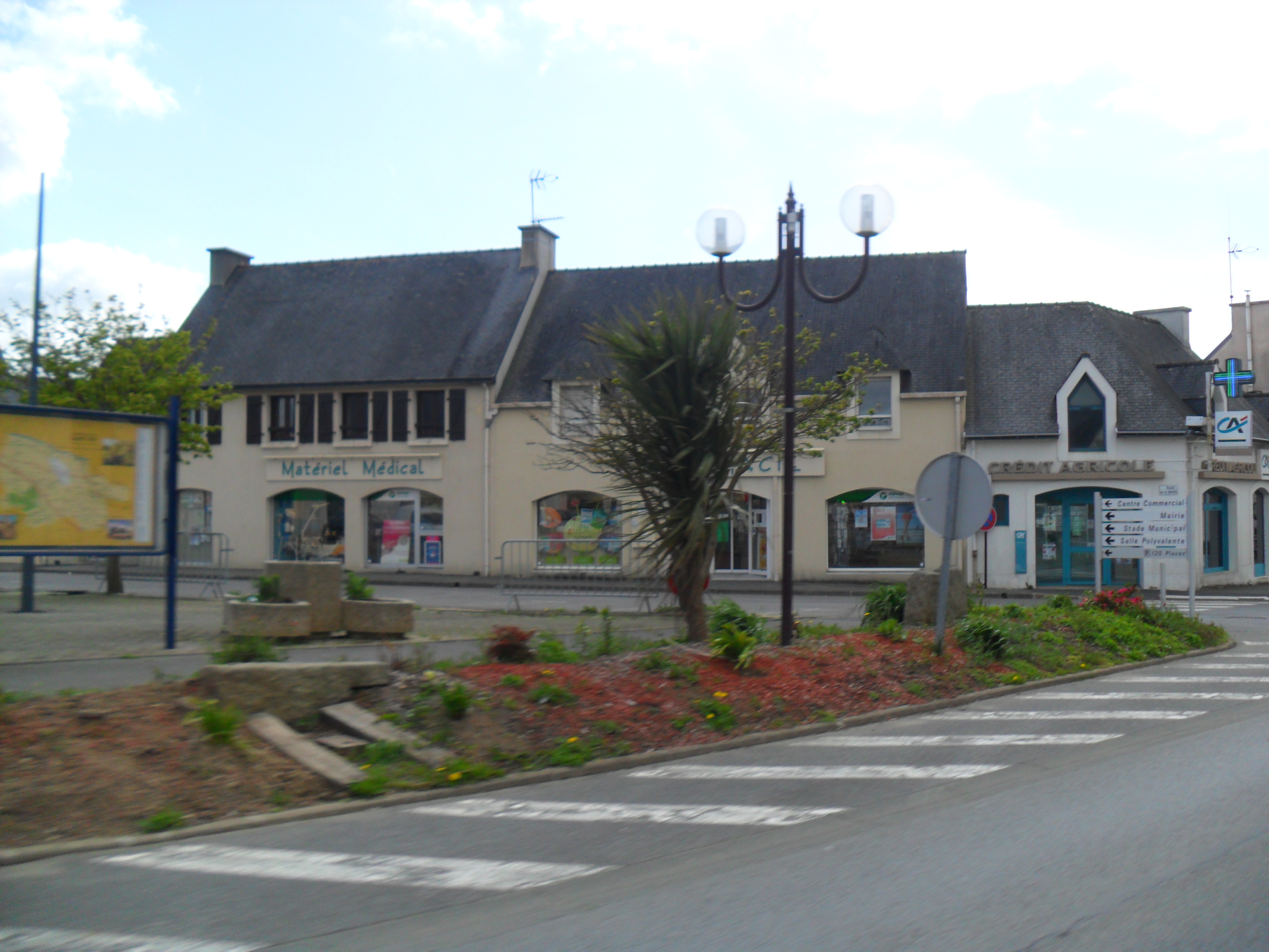 Saint-Yvi, Brittany