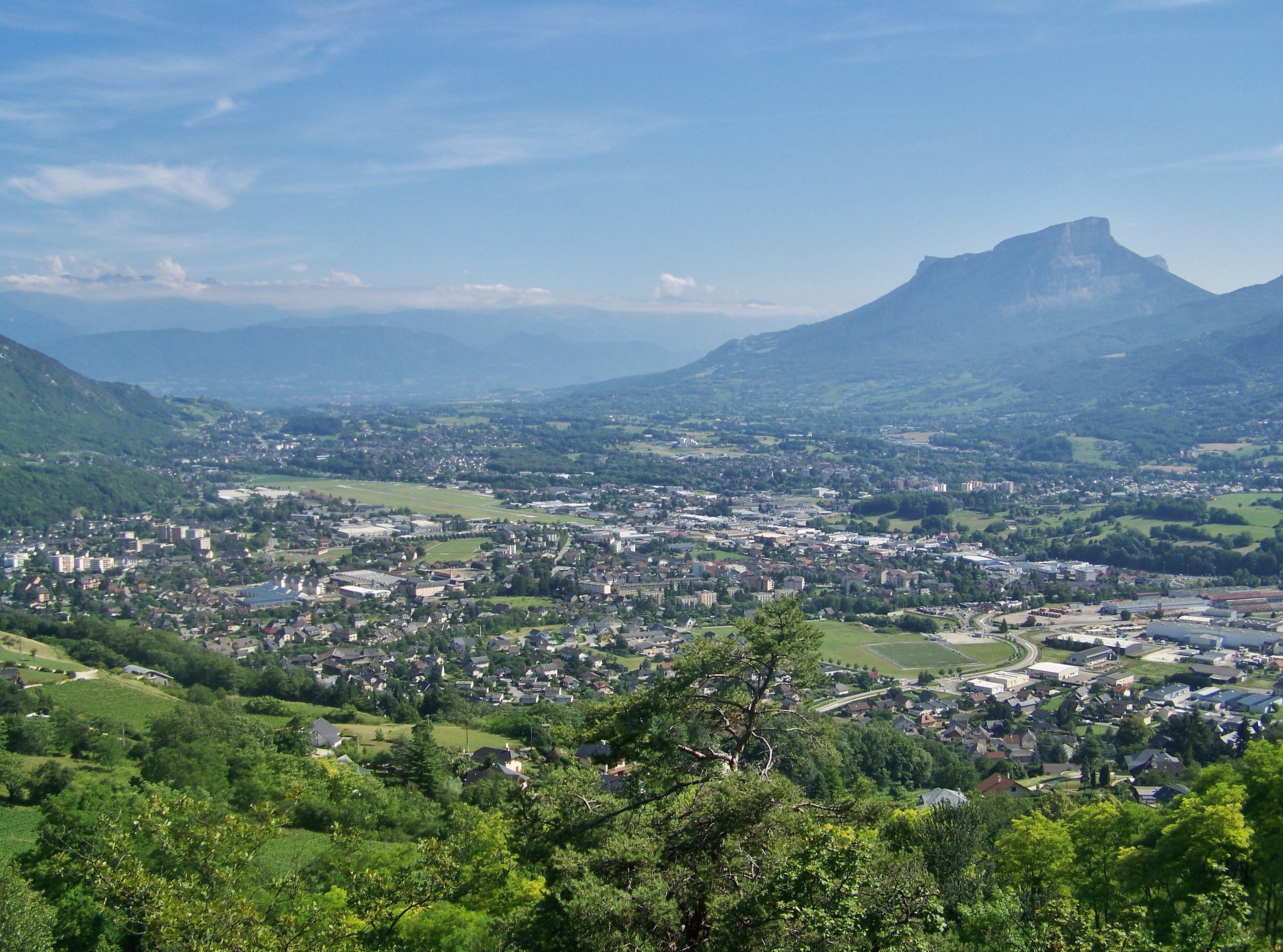 Saint-Alban-Leysse photo 2