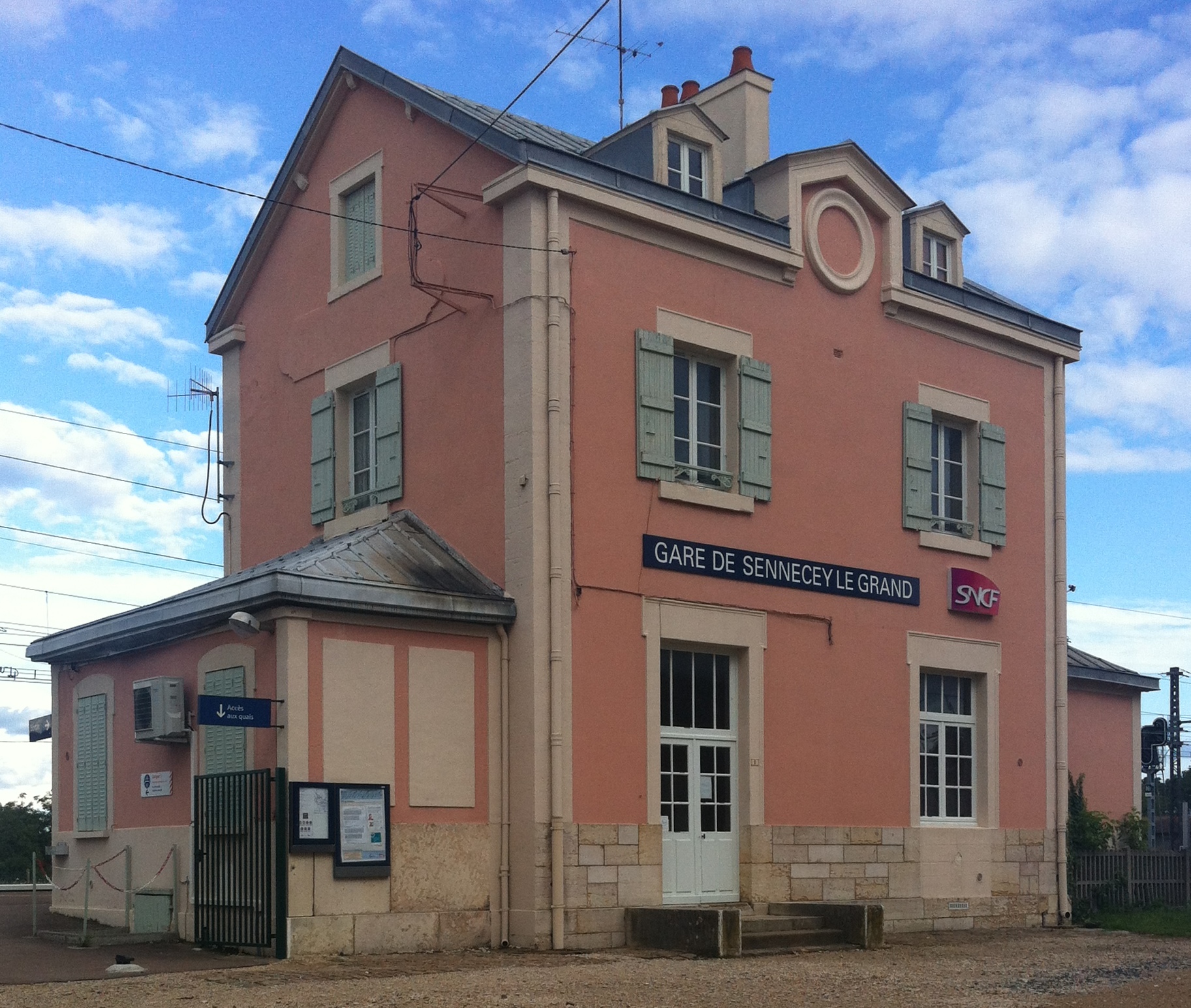 Sennecey-le-Grand photo 2