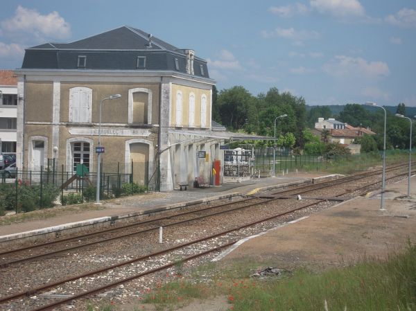 Ruelle-sur-Touvre photo 2