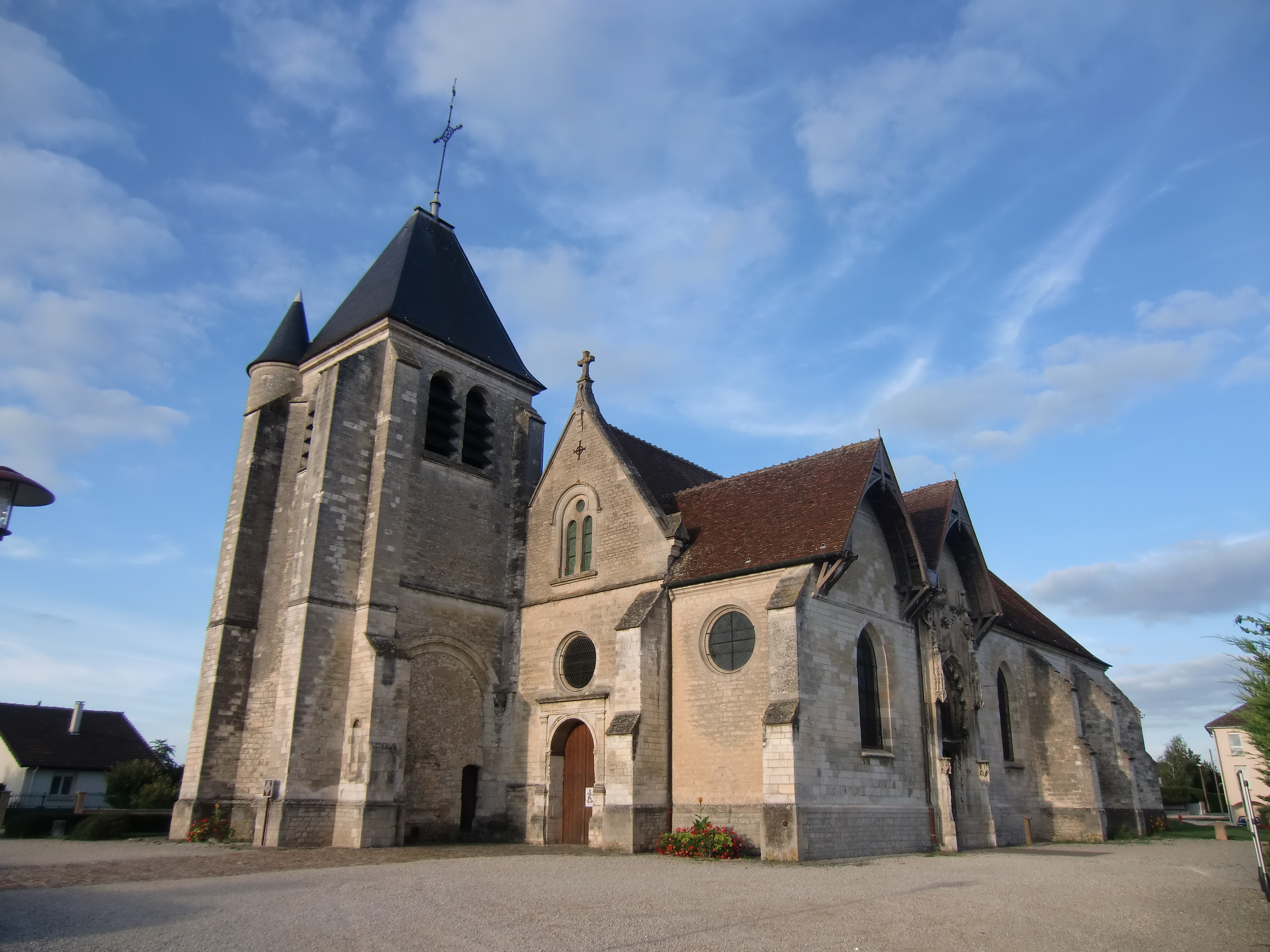 Saint-Parres-aux-Tertres, Grand Est