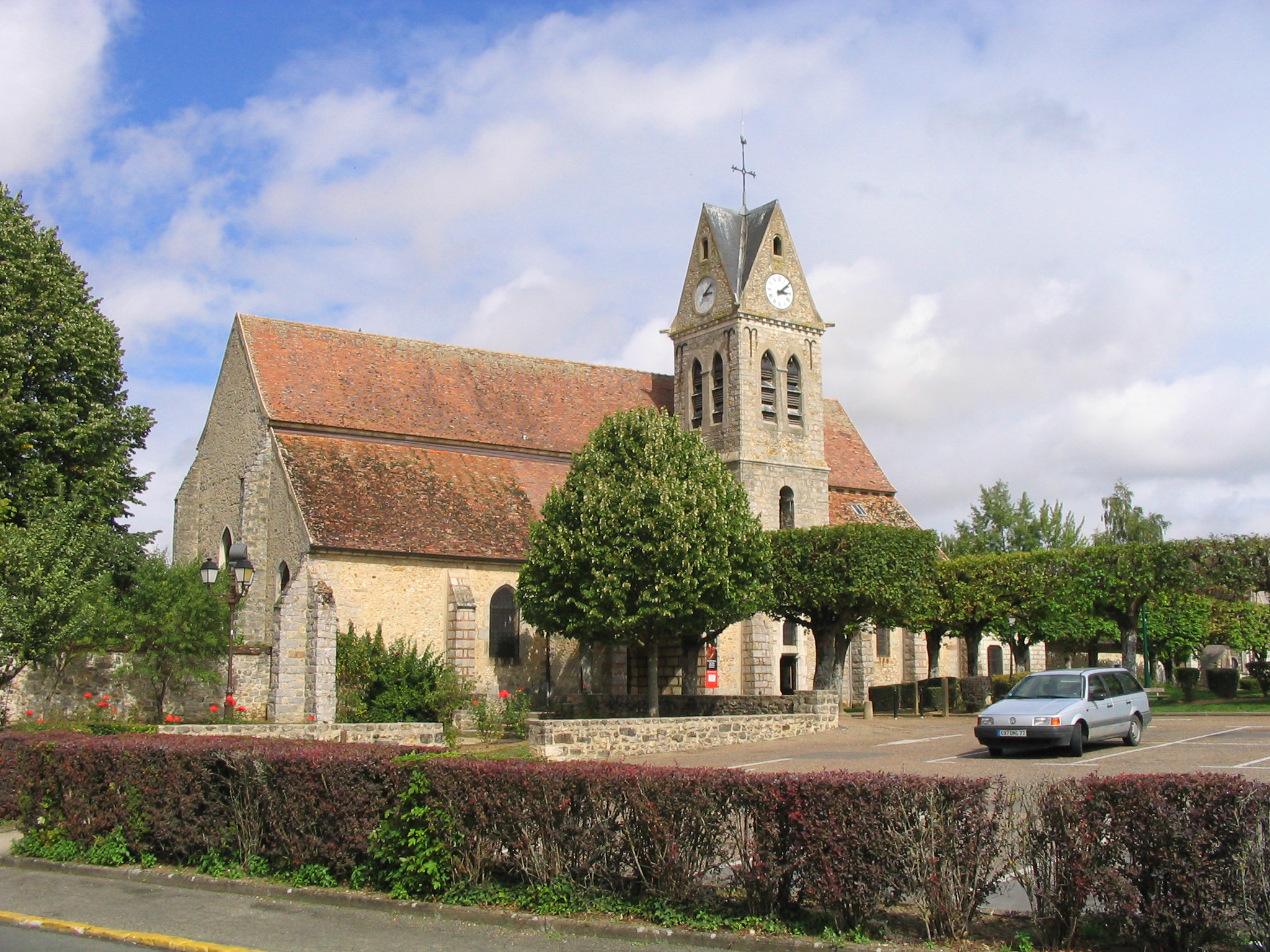 Vert-Saint-Denis photo 3