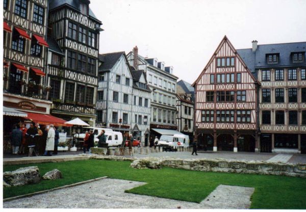 Rouen photo 4