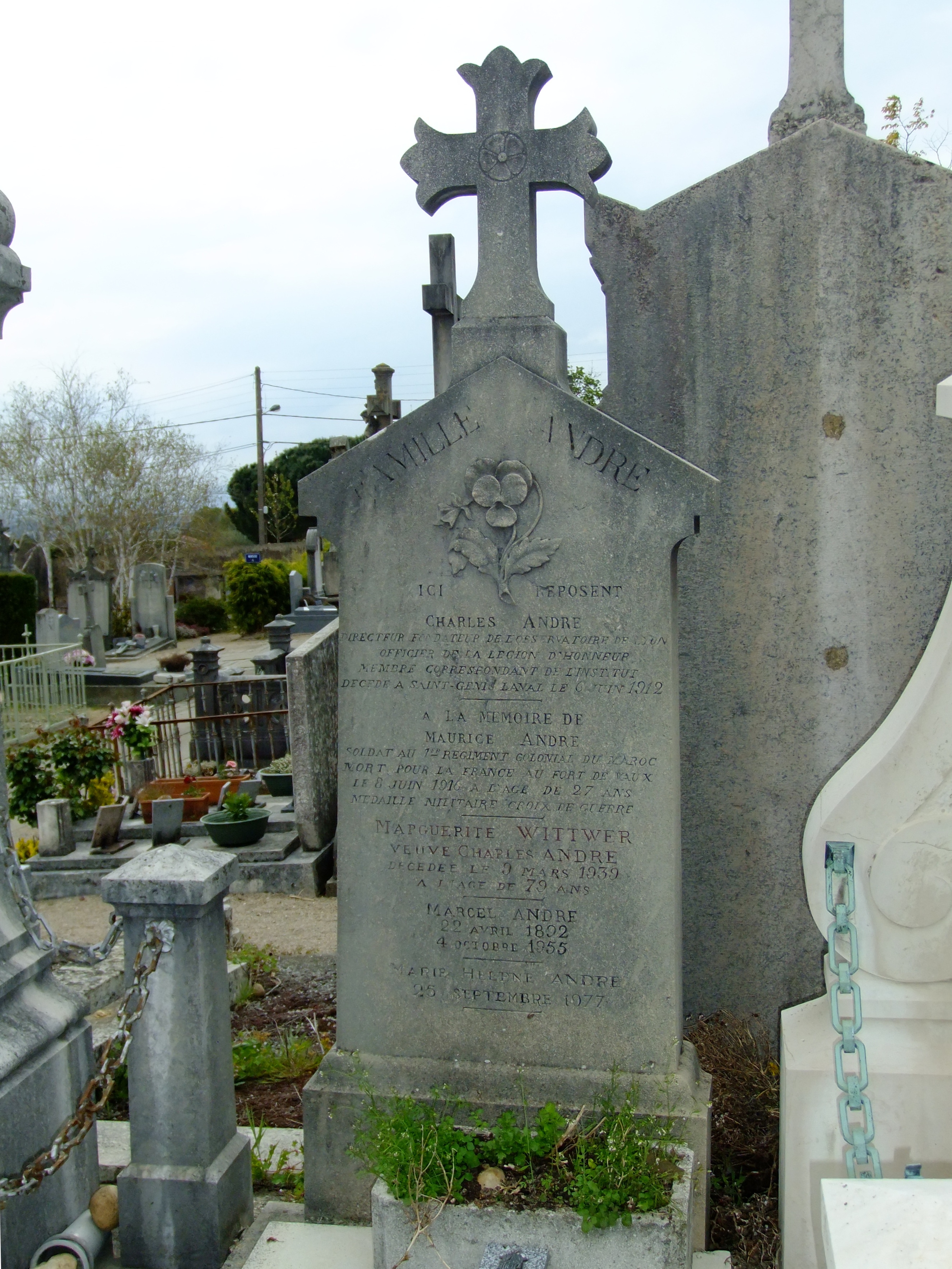 Saint-Genis-Laval photo 2