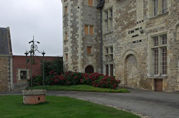 Villevêque photo 3