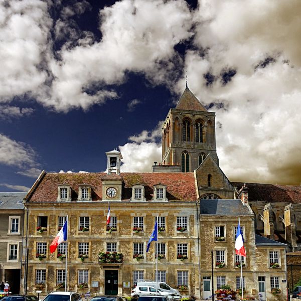 Saint-Pierre-sur-Dives photo 3