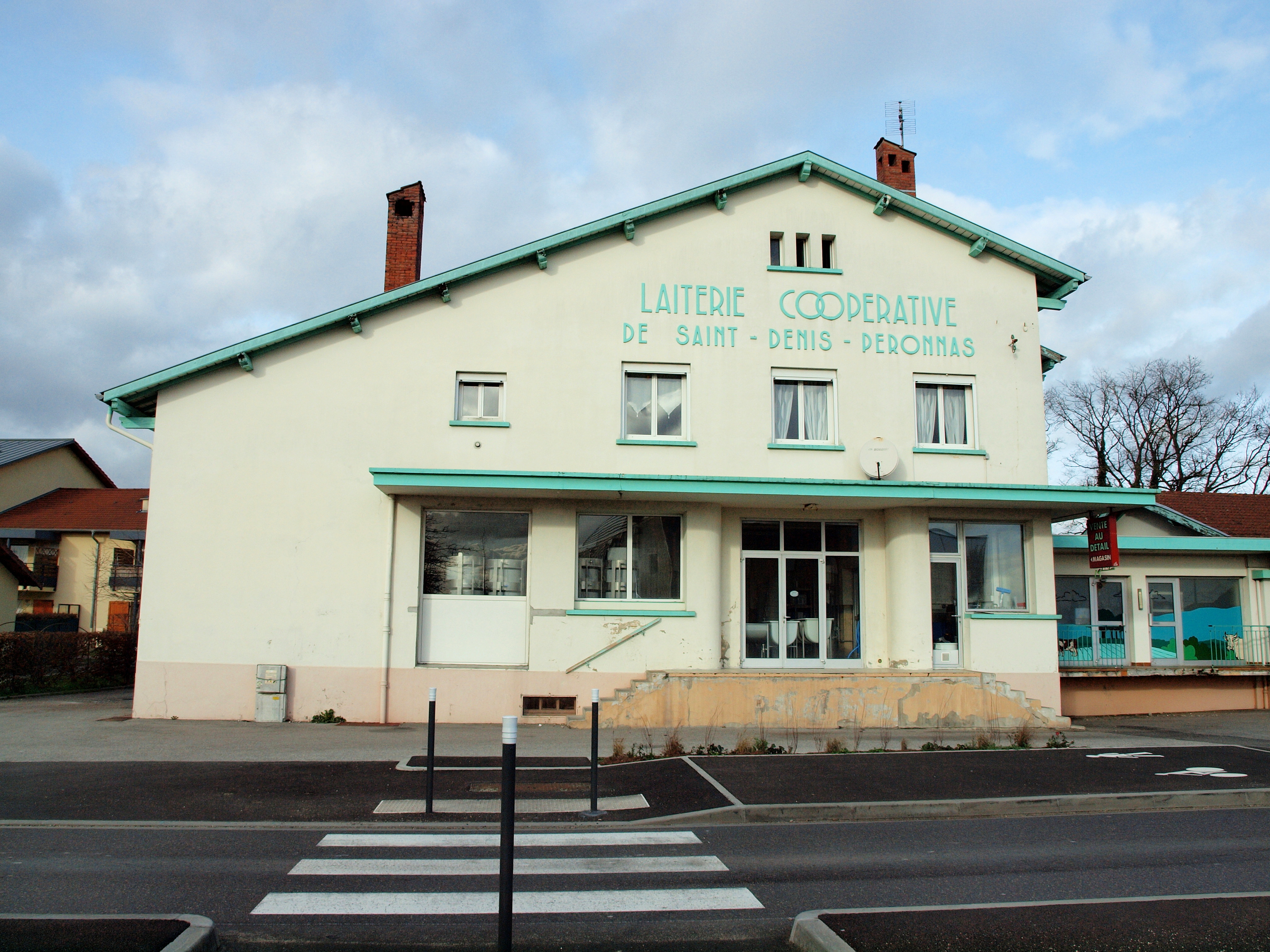Saint-Denis-lès-Bourg photo 3