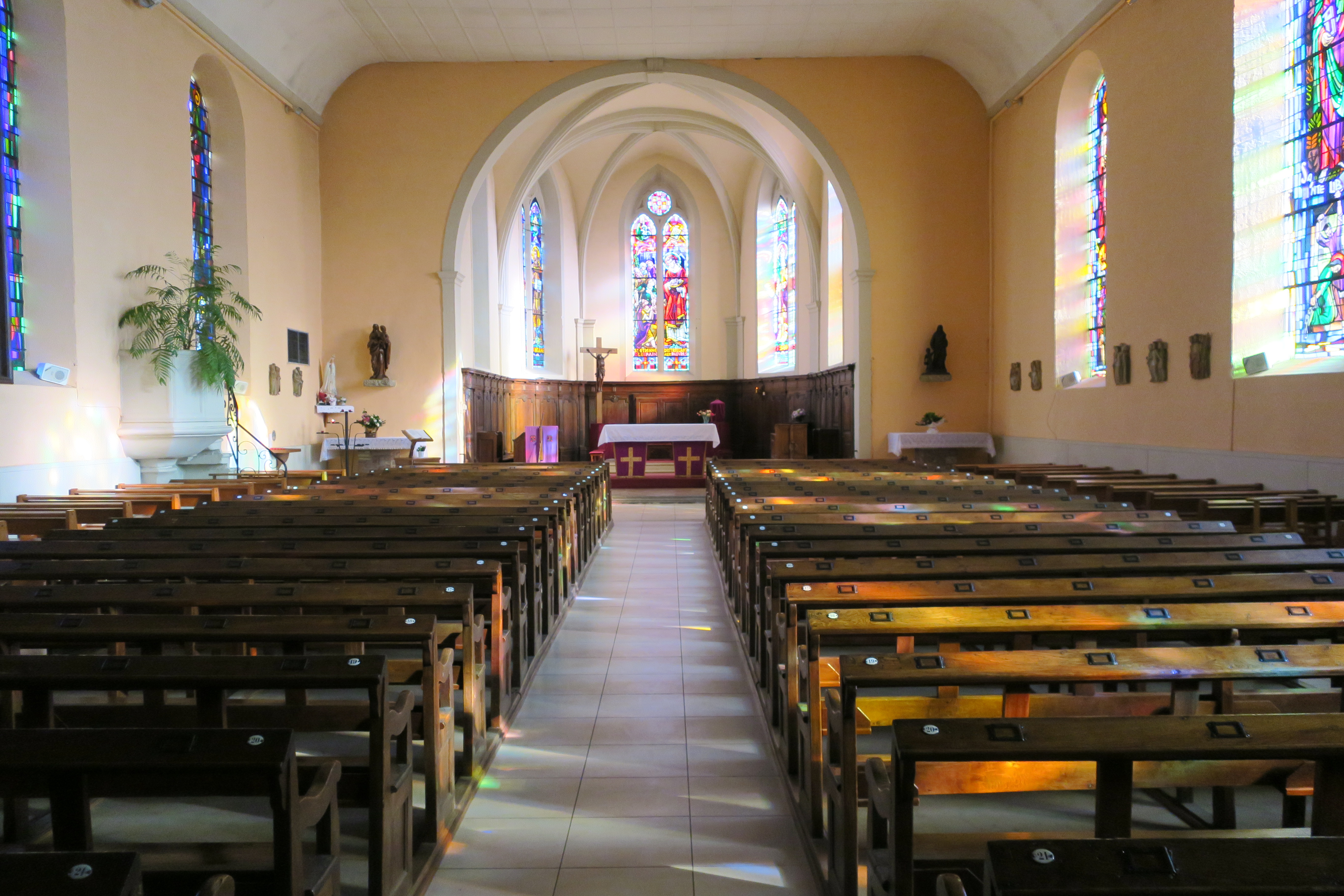 Saint-Étienne-lès-Remiremont photo 2