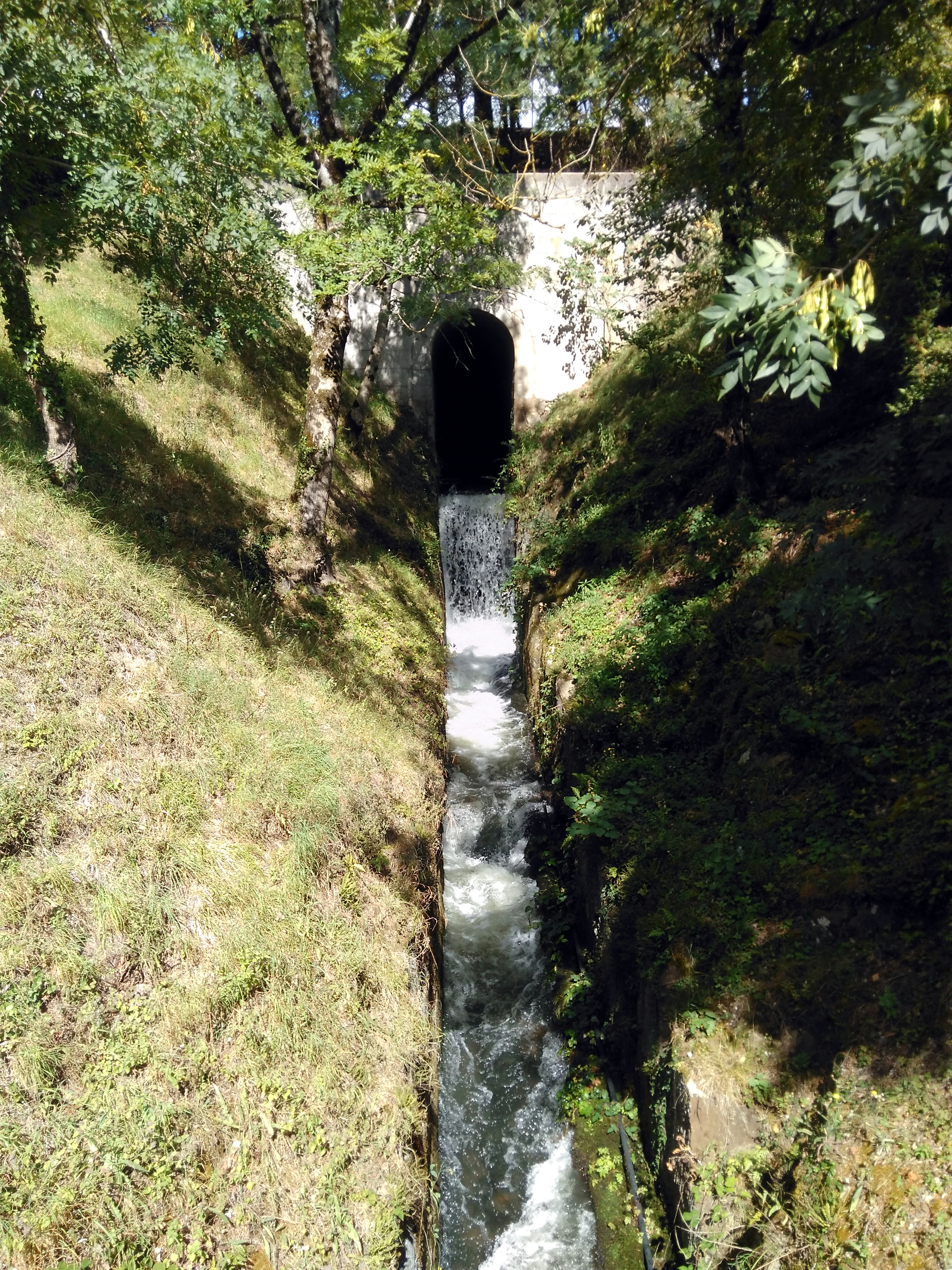 Bassin de Saint-Ferréol photo 3