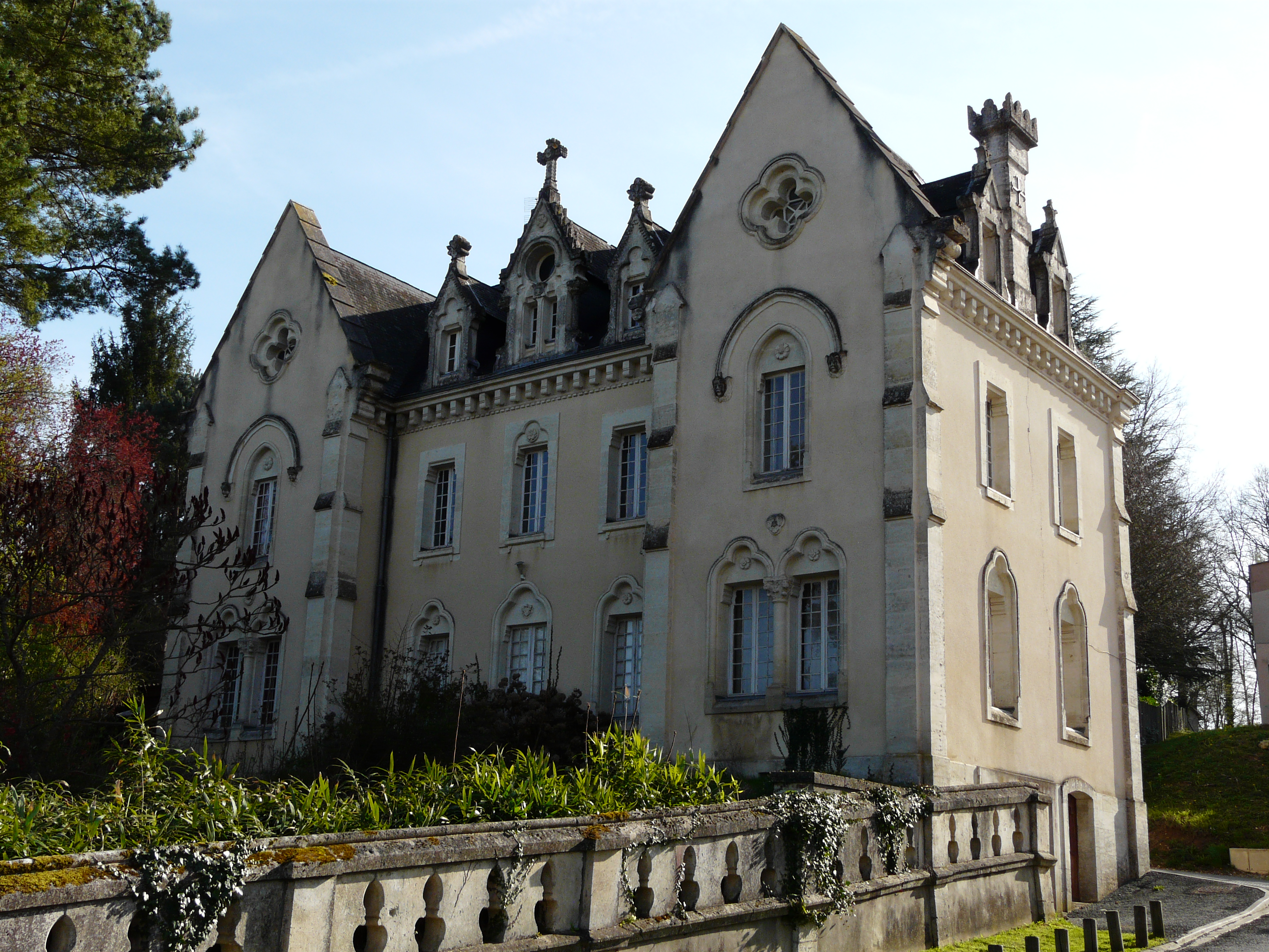 Notre-Dame-de-Sanilhac photo 2