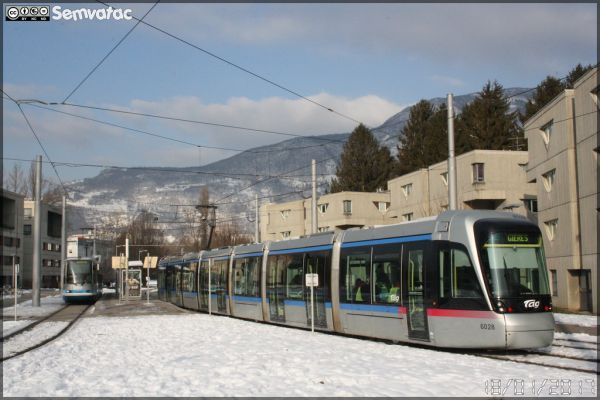 Saint-Martin-la-Plaine photo 4