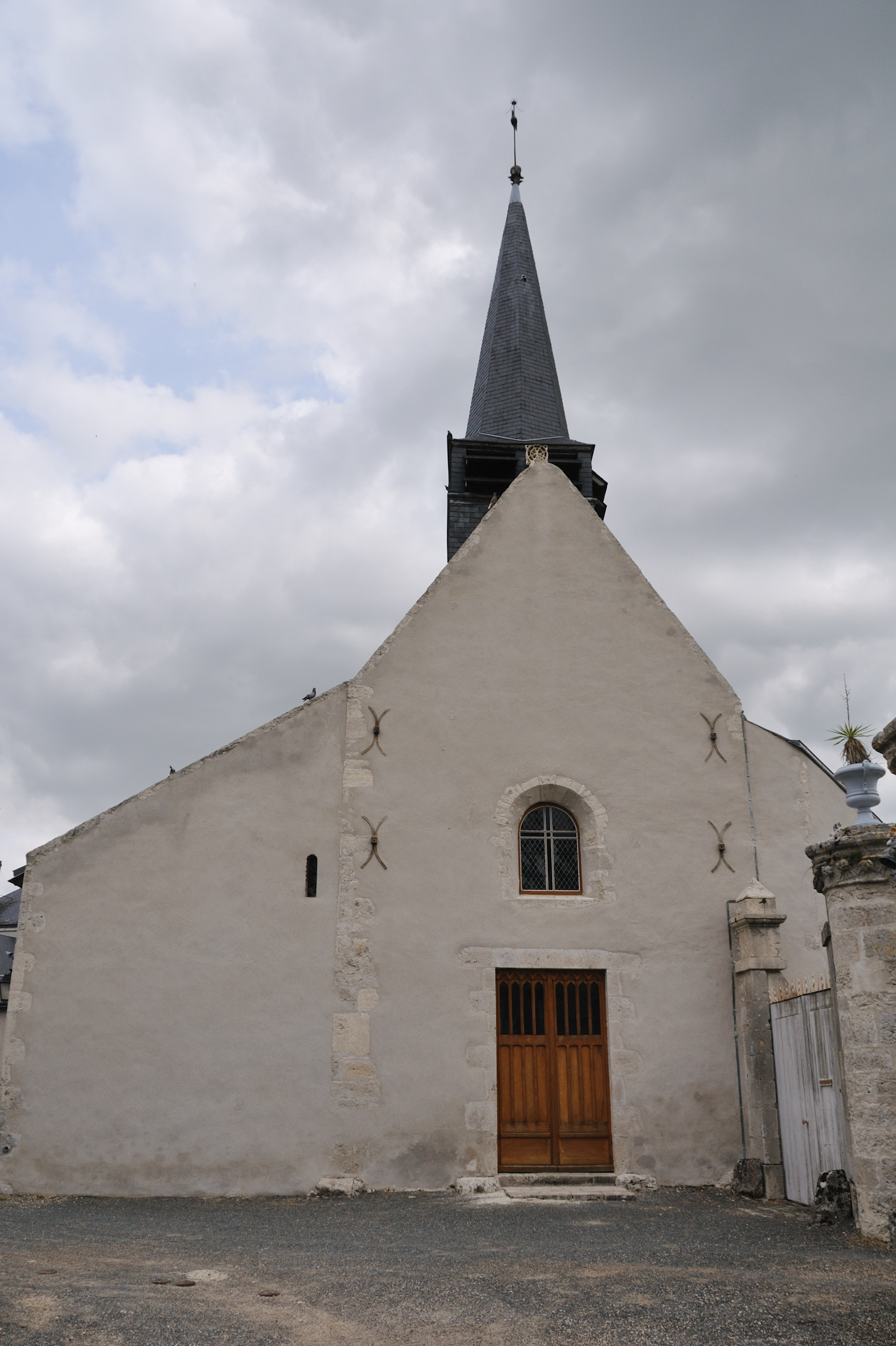 Saint-Ay photo 2