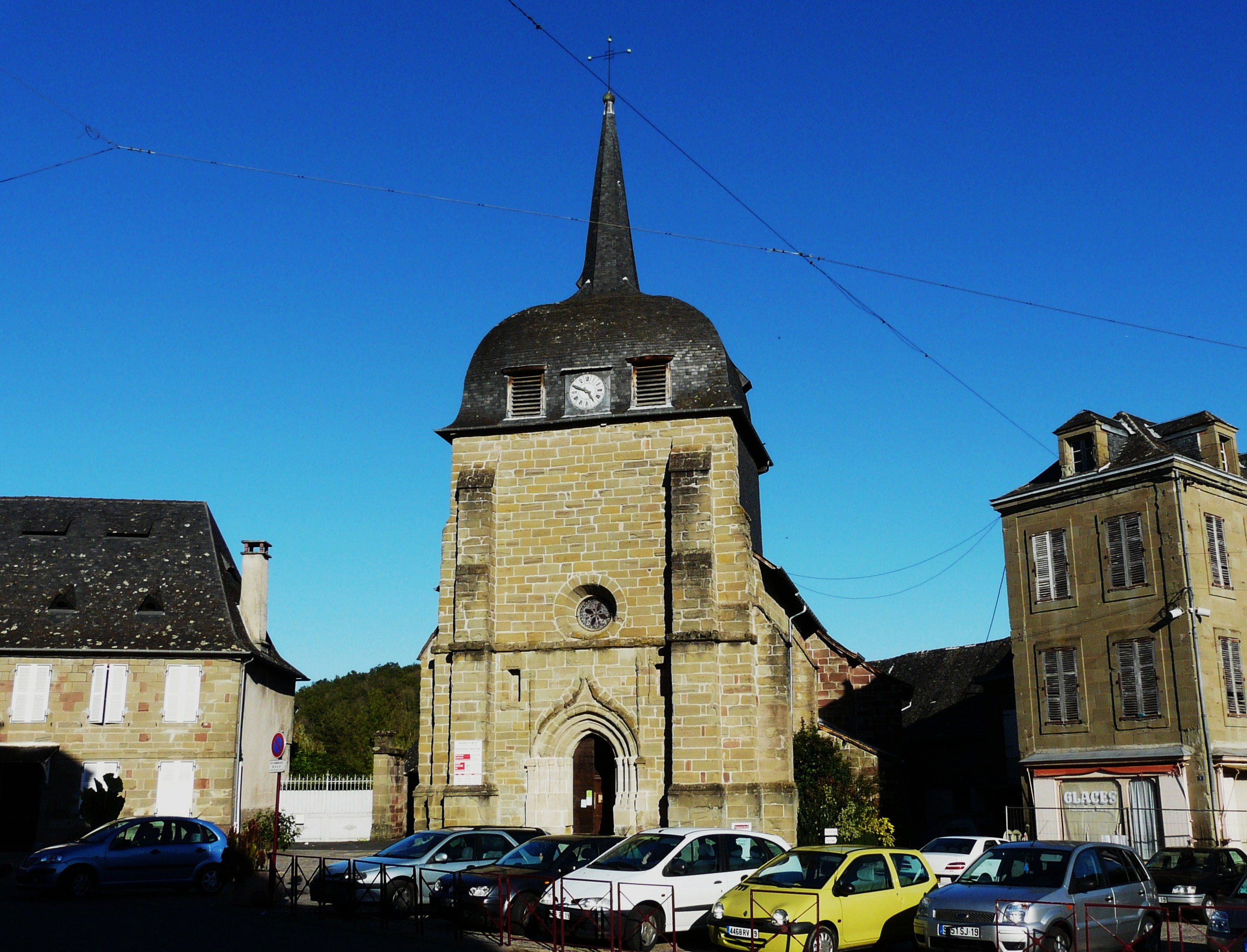 Objat photo 2