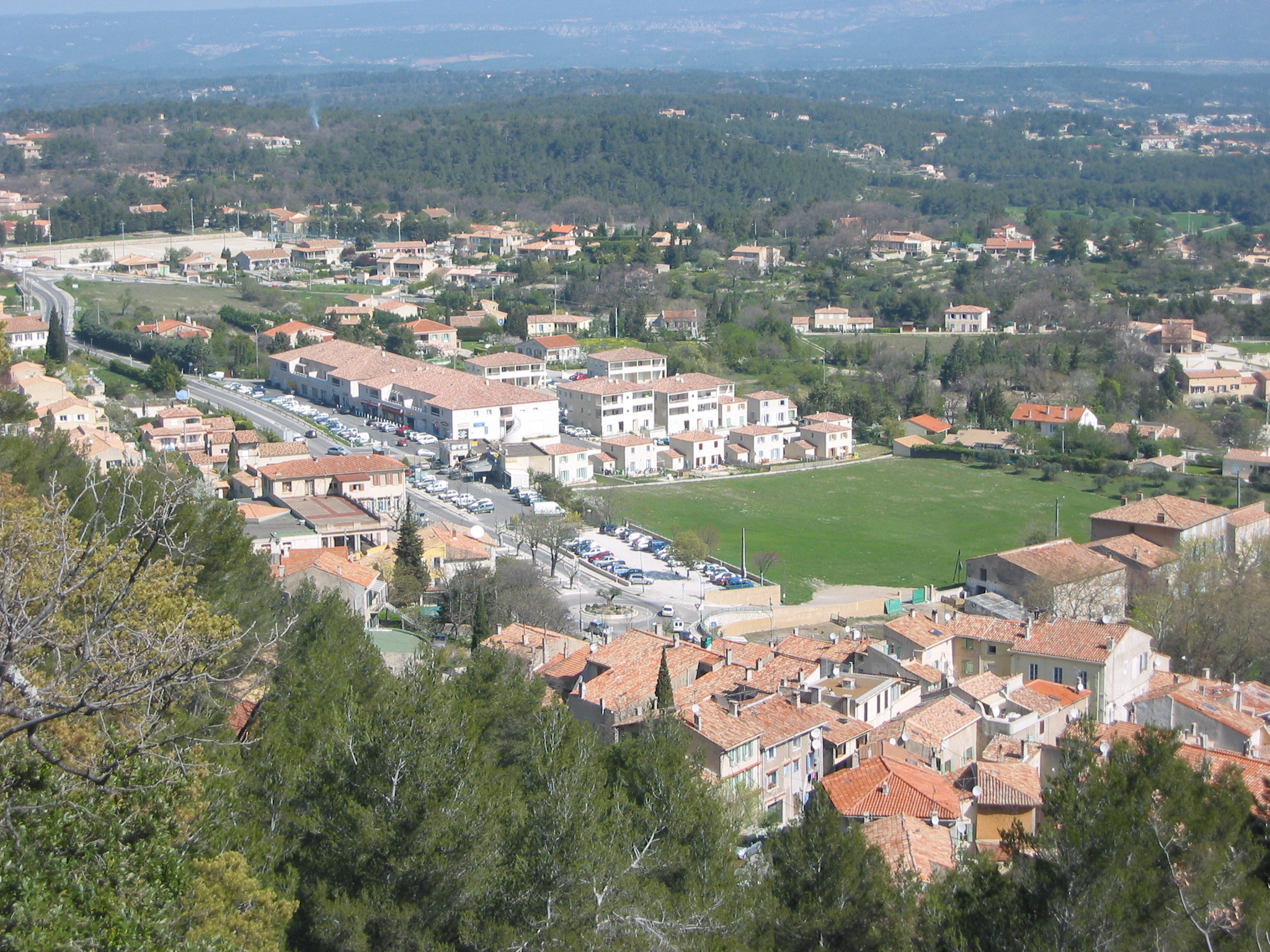 Saint-Savournin photo 3