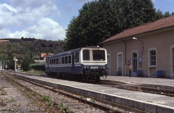 Quillan photo 3