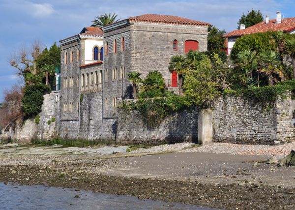 Polignac photo 2