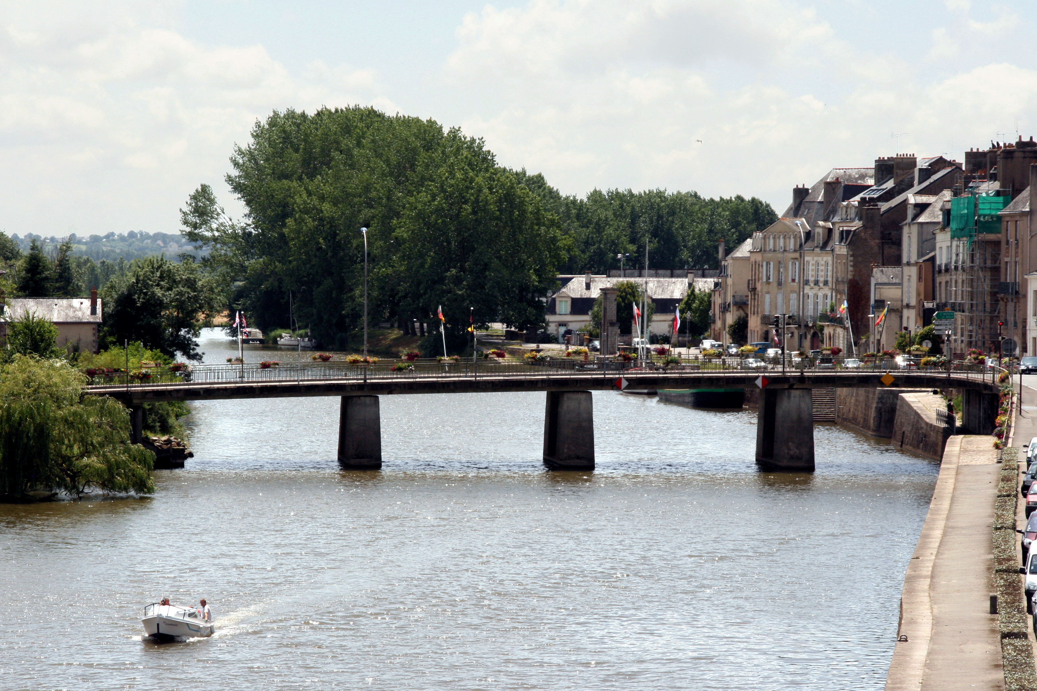 Saint-Nicolas-de-Redon, Pays de la Loire