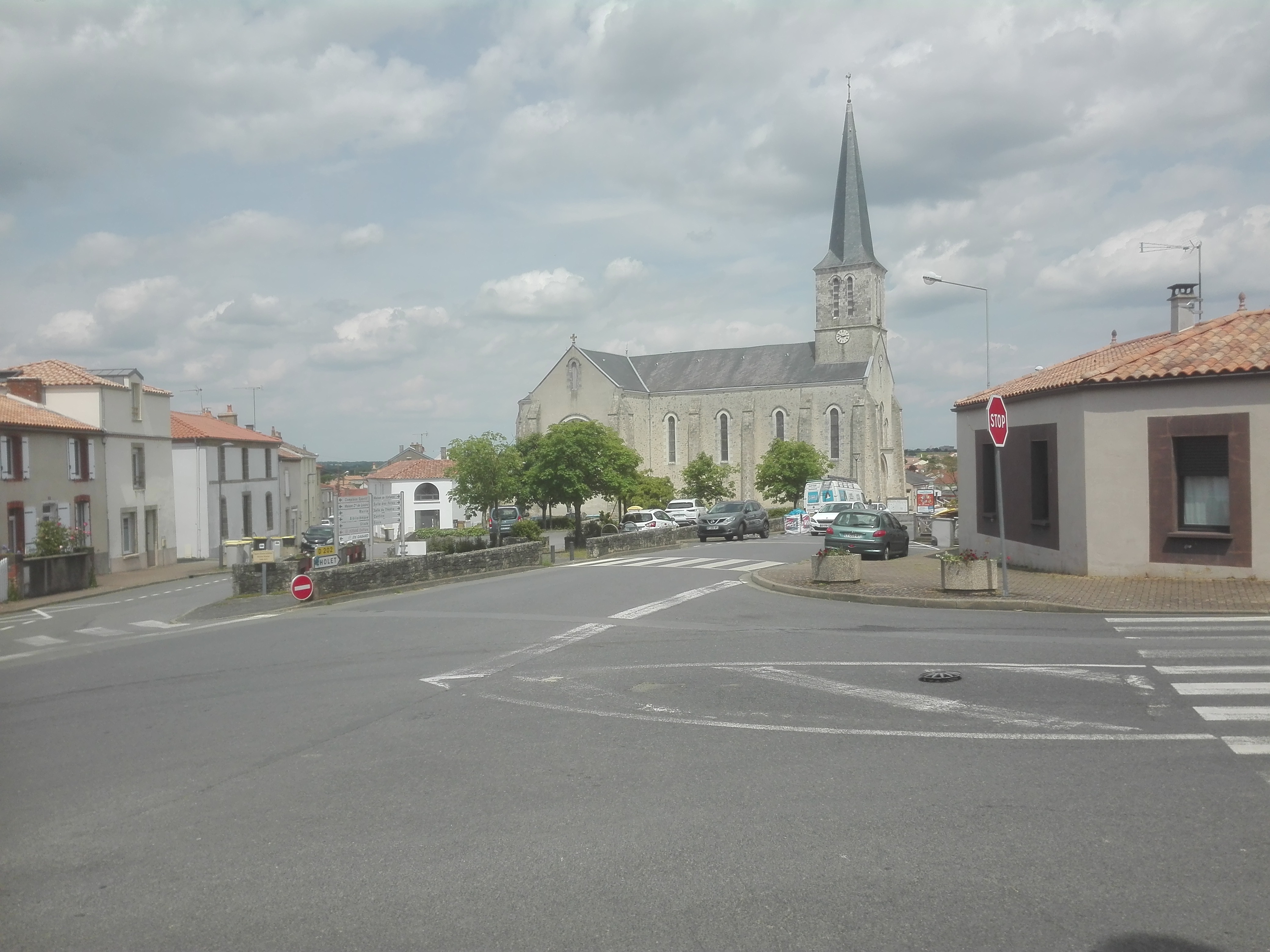 Saint-Christophe-du-Bois photo 2