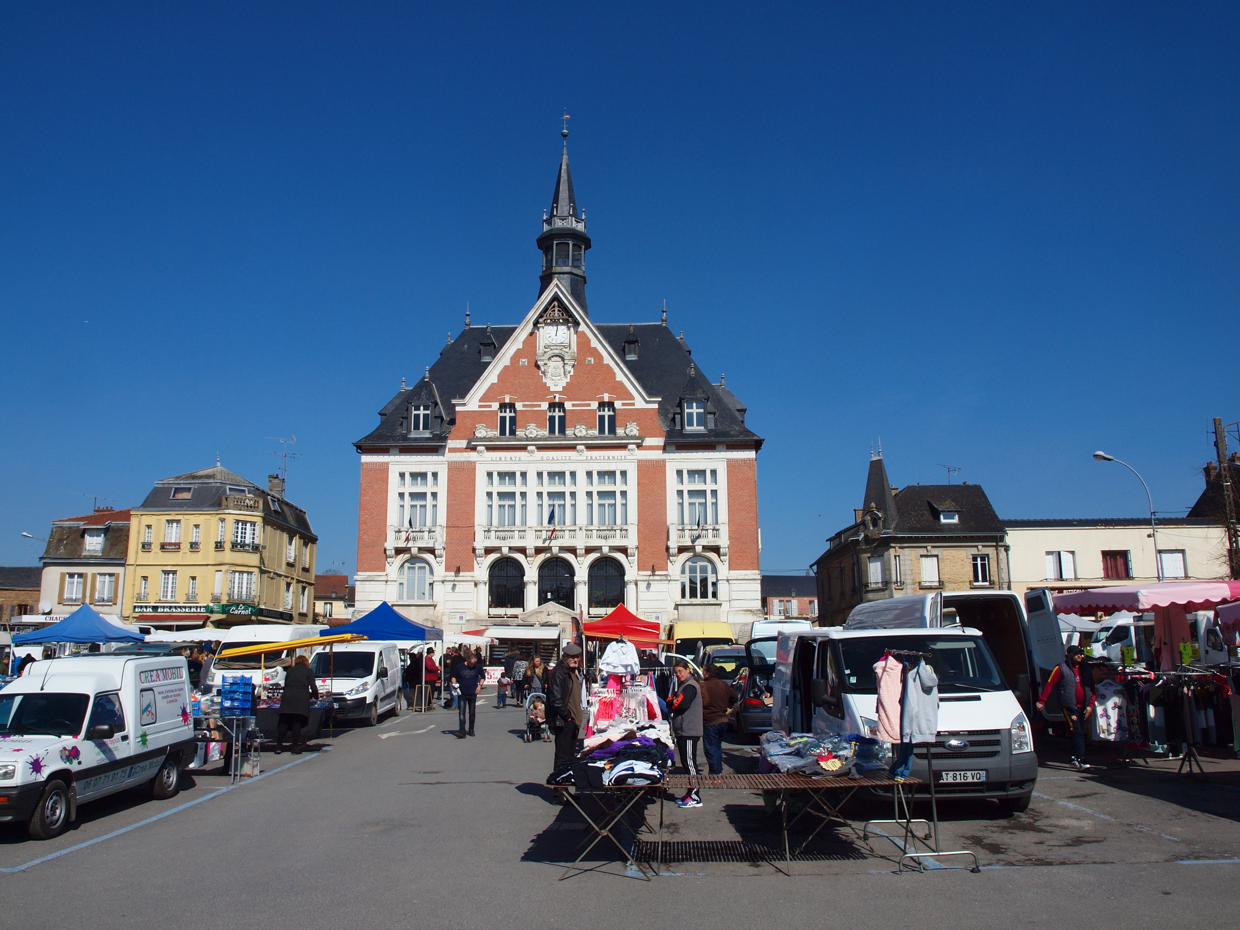 Vouziers photo 3