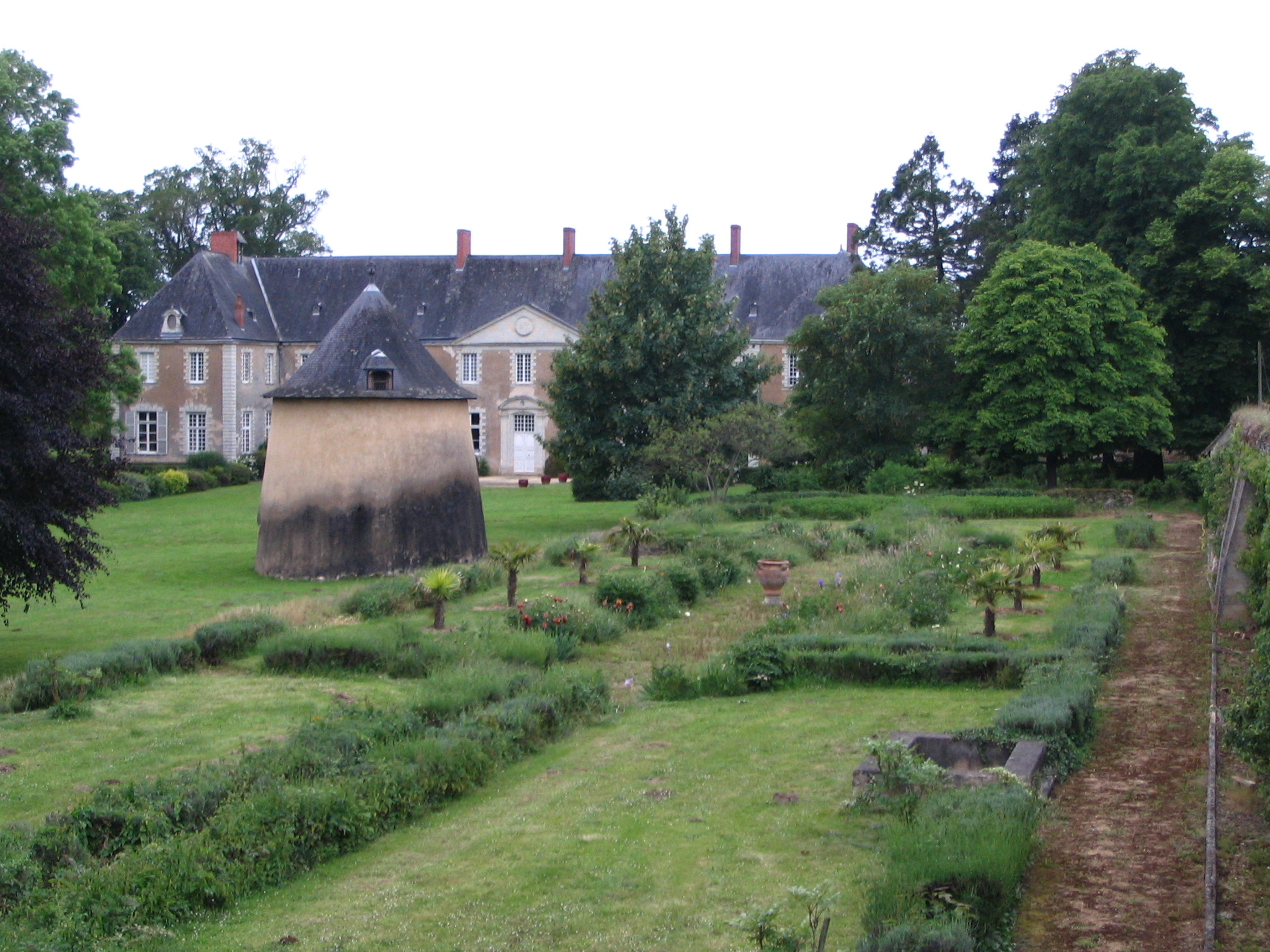 Précigné, Pays de la Loire