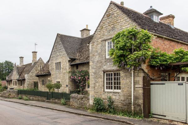 Wolston, England