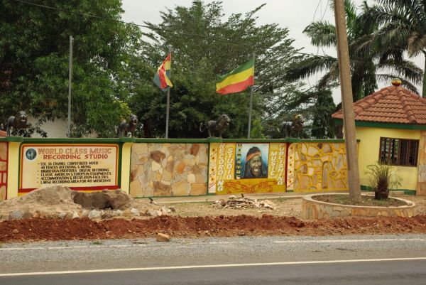 Aburi, Eastern