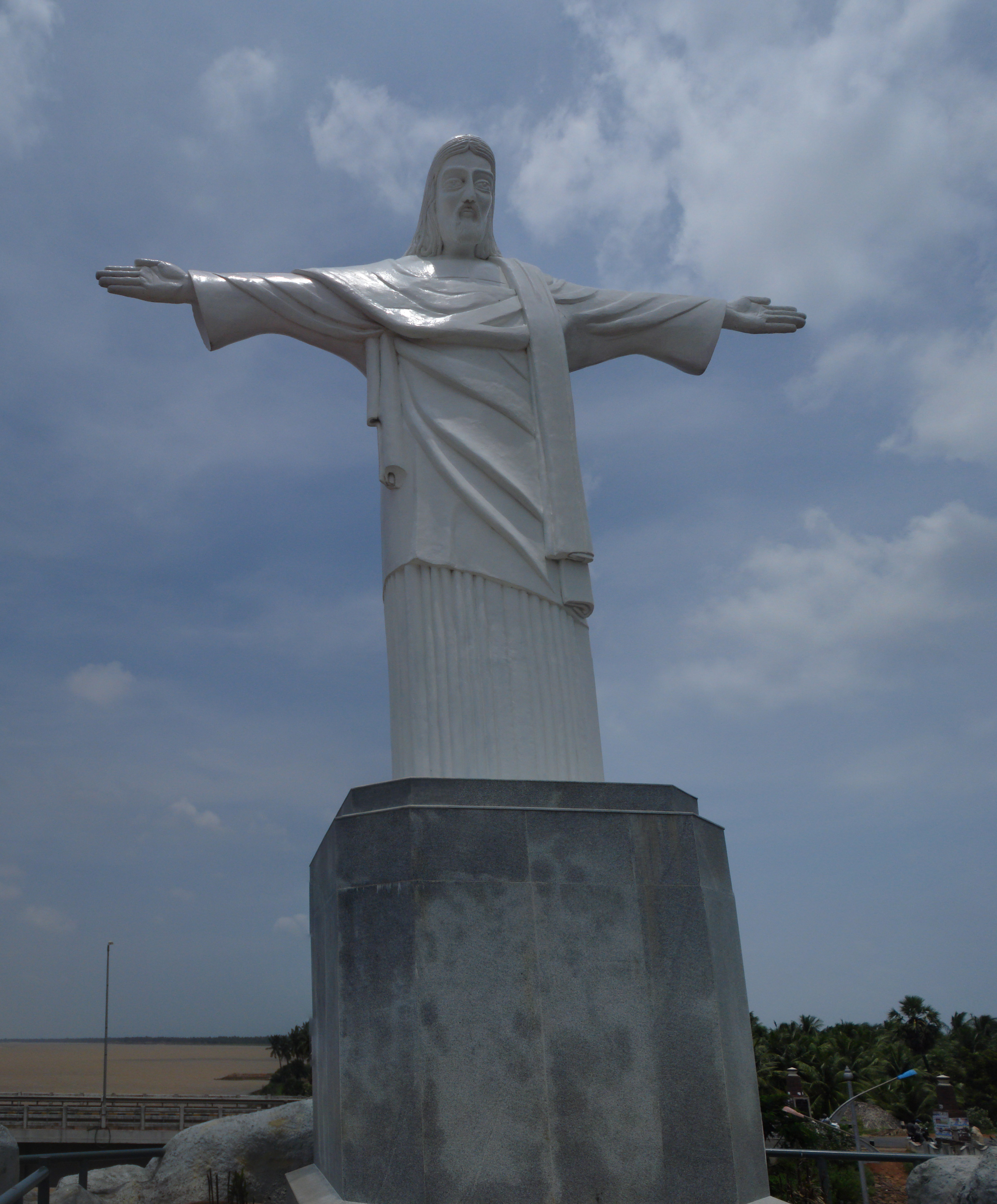 Yanam photo 4