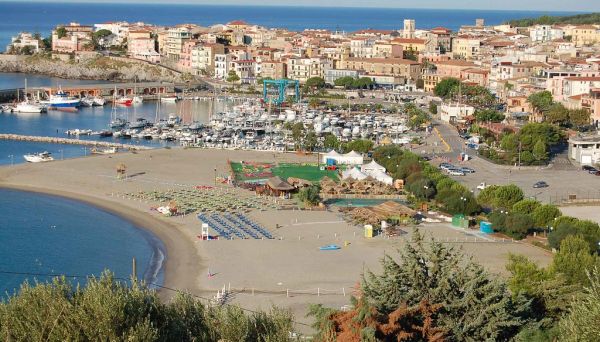 Marina di Camerota photo 2