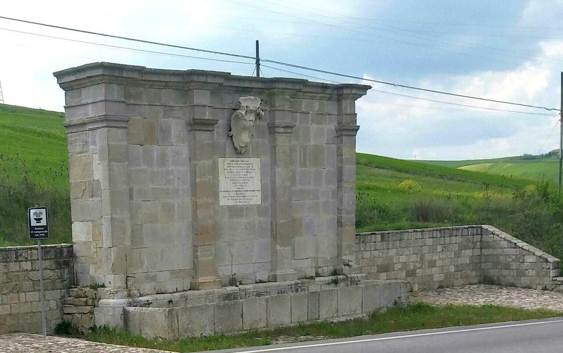 Camporeale photo 4